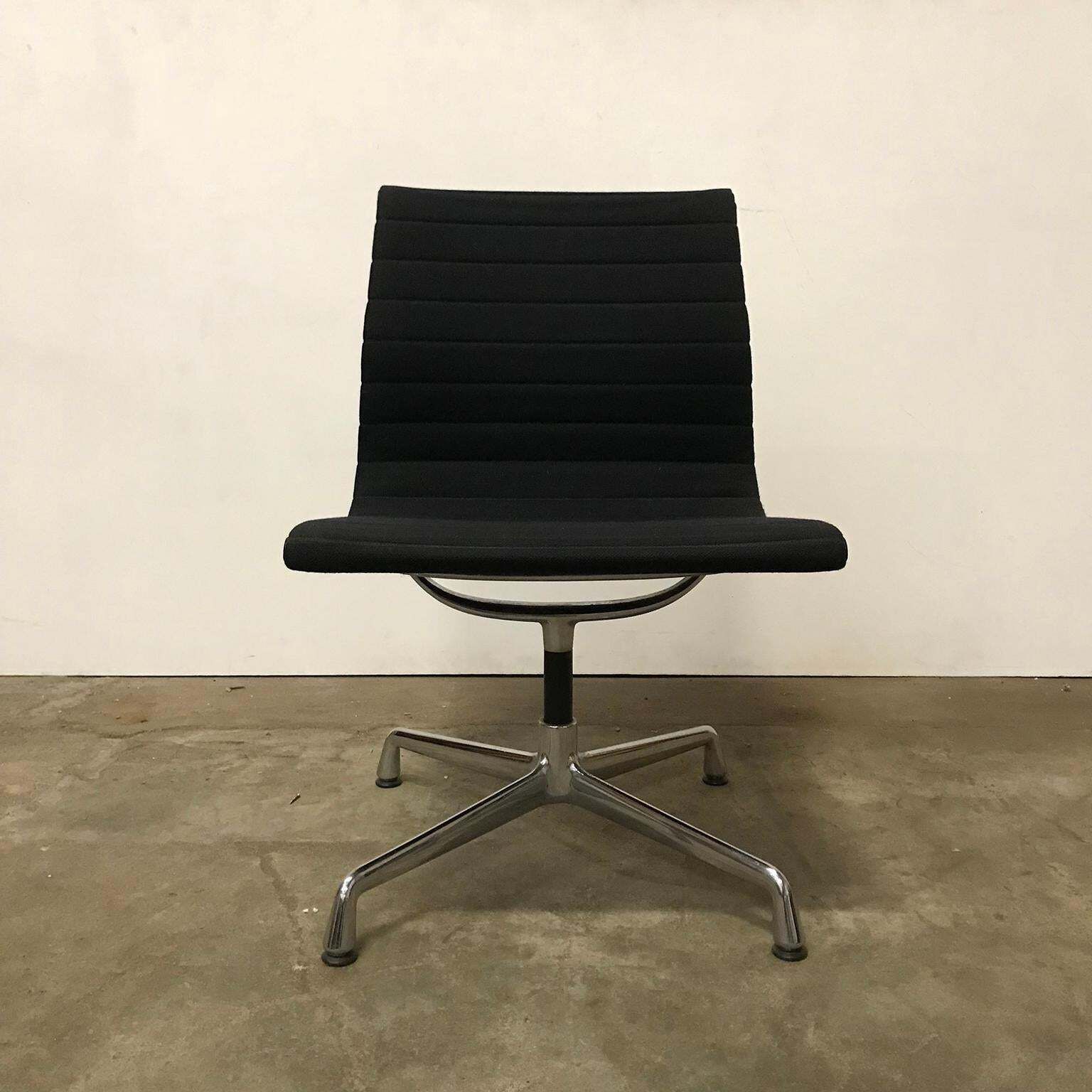 1958, Eames, Ea 107 For Herman Miller, Static Non Swivel Alu Chair photo vintage