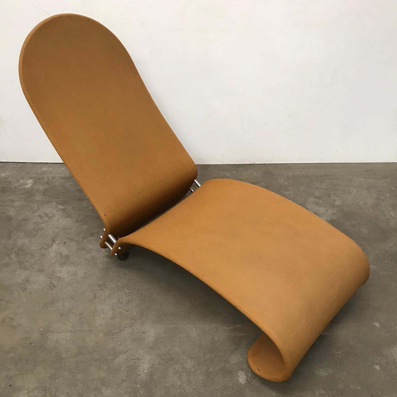 photo furniture 1973, Verner Panton For Rosenthal, 1 2 3 Serie, Rare Chaise Longue, Ochre Fabric