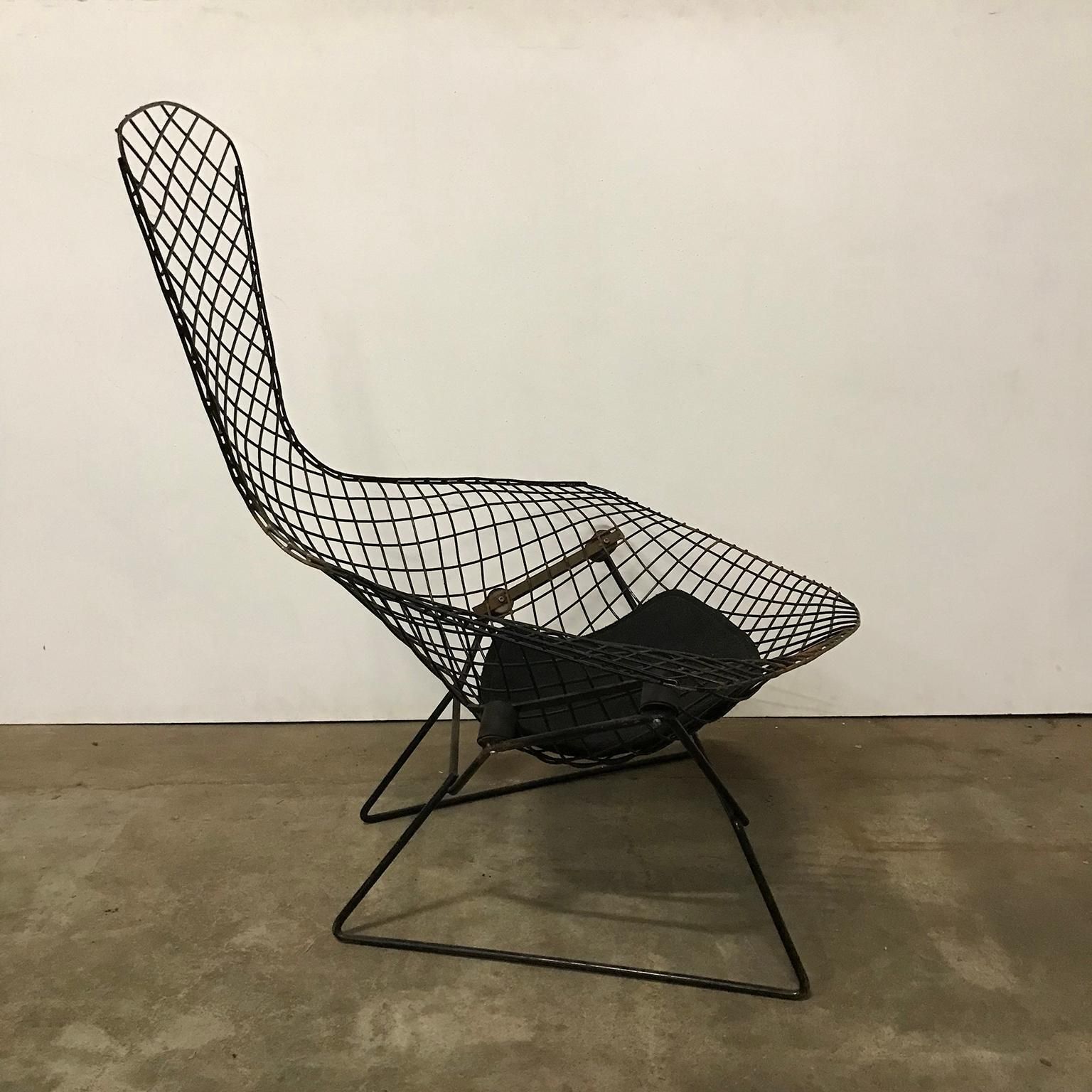 1952, Harry Bertoia For, Knoll International, Large Bird Chair In Black photo for sale
