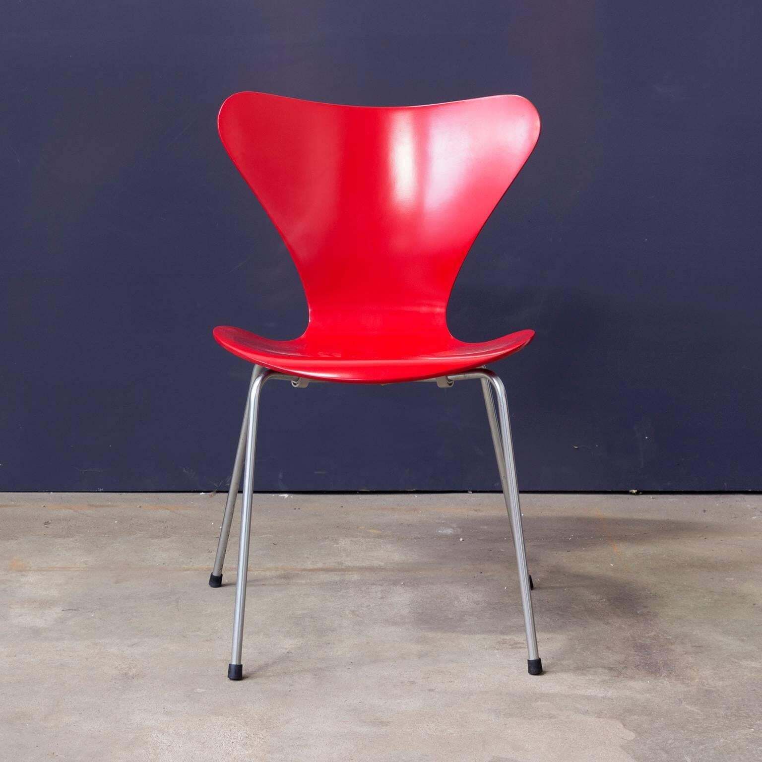1955, Arne Jacobsen, Set Of Two Early Vintage Red Painted 3107 Butterfly Chairs photo 542.0