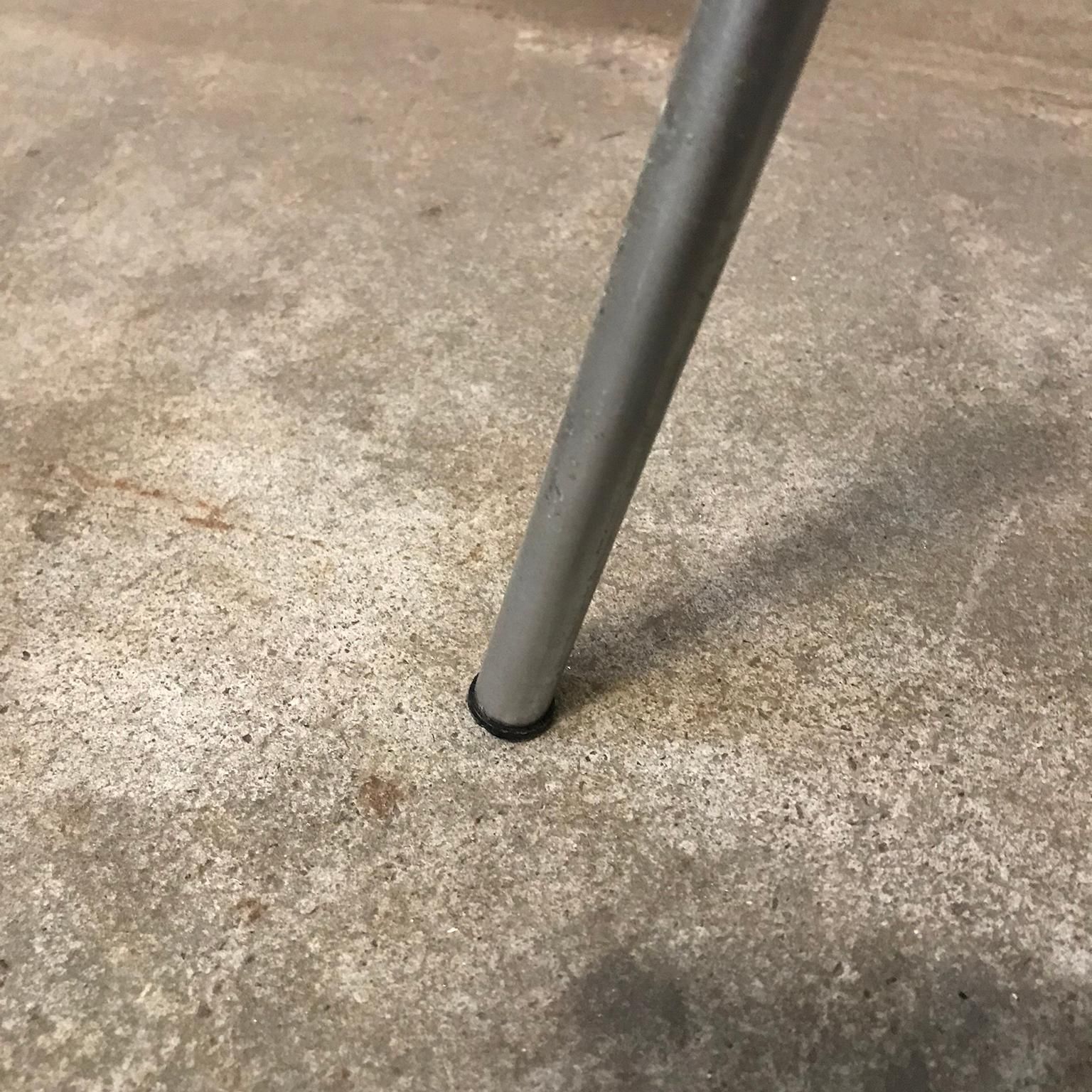photo vintage 1955, Arne Jacobsen For Fritz Hansen, Original, Rare, Chair 3103 With Grey Base