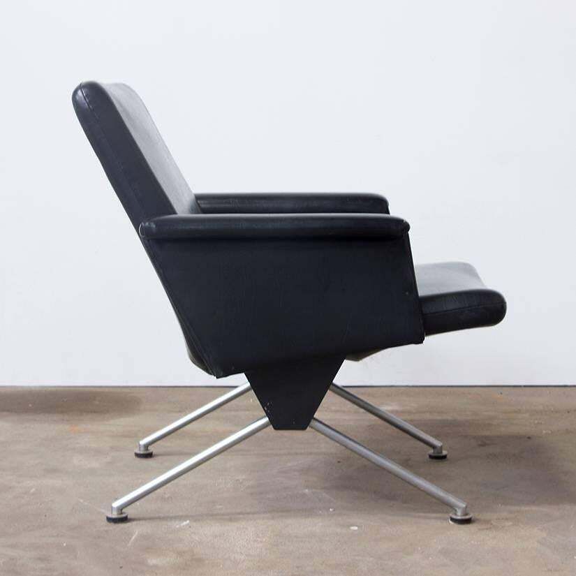 1961, Andre Cordemeyer For Gispen, Mid Century Dutch Easy Chair No. 1432 photo furniture