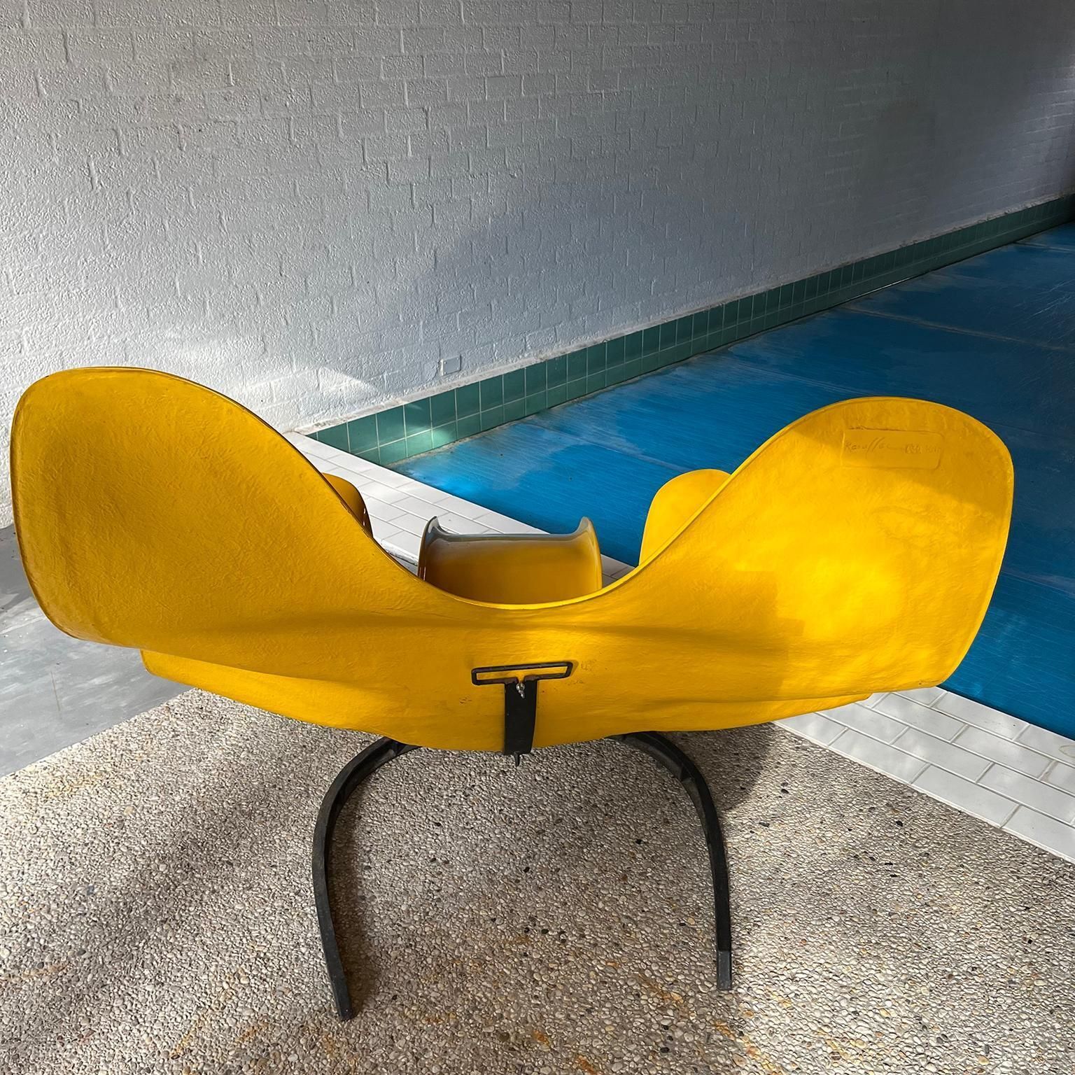 1966, Elephant Chair By Bernard Rancillac Yellow With Black Base Limited Edition photo vintage