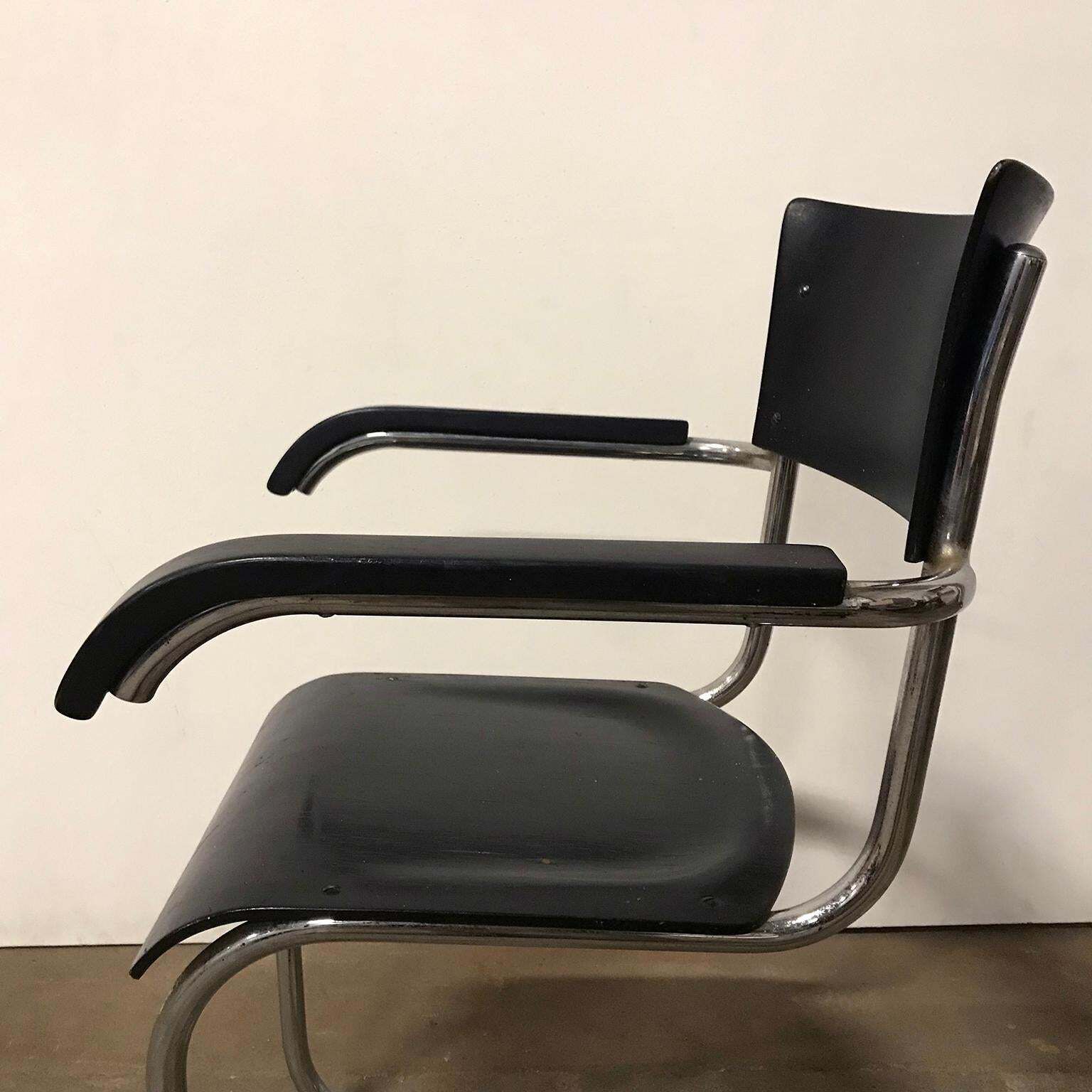 photo furniture 1931, Mart Stam For Thonet, Black Wooden S43f