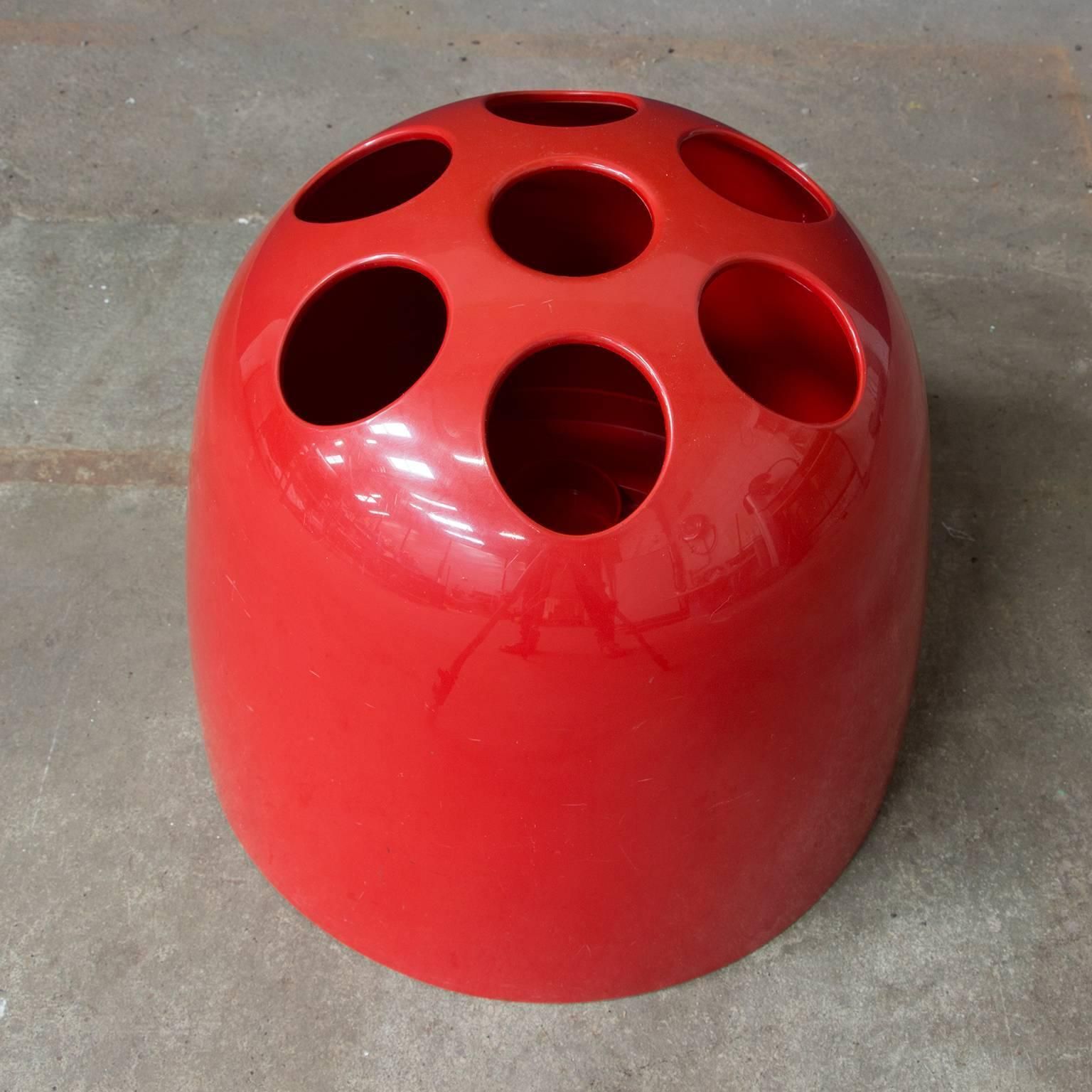1966, Emma Gismondi Schweinberger For Artemide, Red Dedalo Umbrella Stand photo for sale