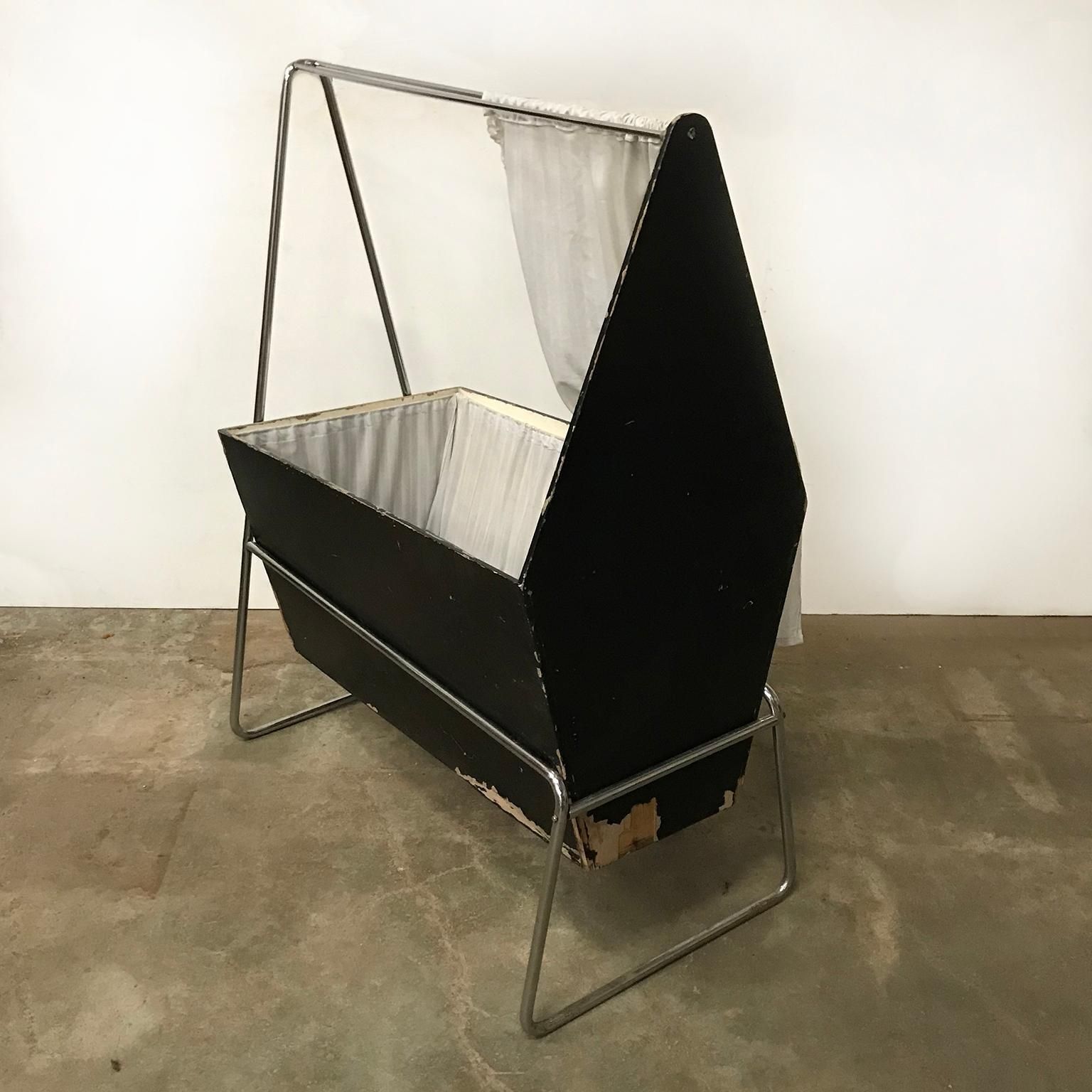 W.H. Gispen For Gispen, Museum Piece Unique Cradle Black Wood Chrome, Circa 1930 photo Furniture