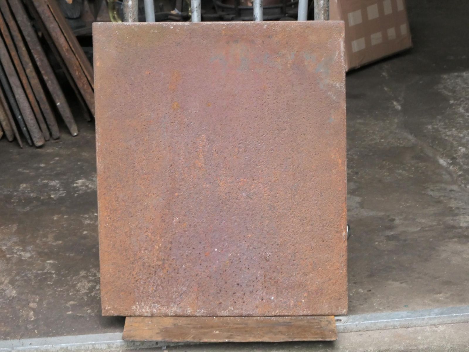 Home Fixtures Antique French 'Pillars Of Freedom' Fireback / Backsplash, 18th   19th C. photo