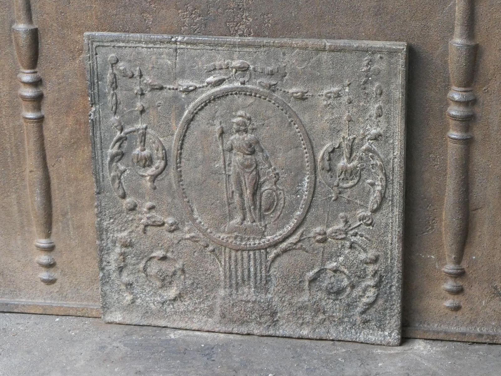 Antique French Neoclassical 'Minerva' Fireback / Backsplash, 18th 19th Century photo vinterior