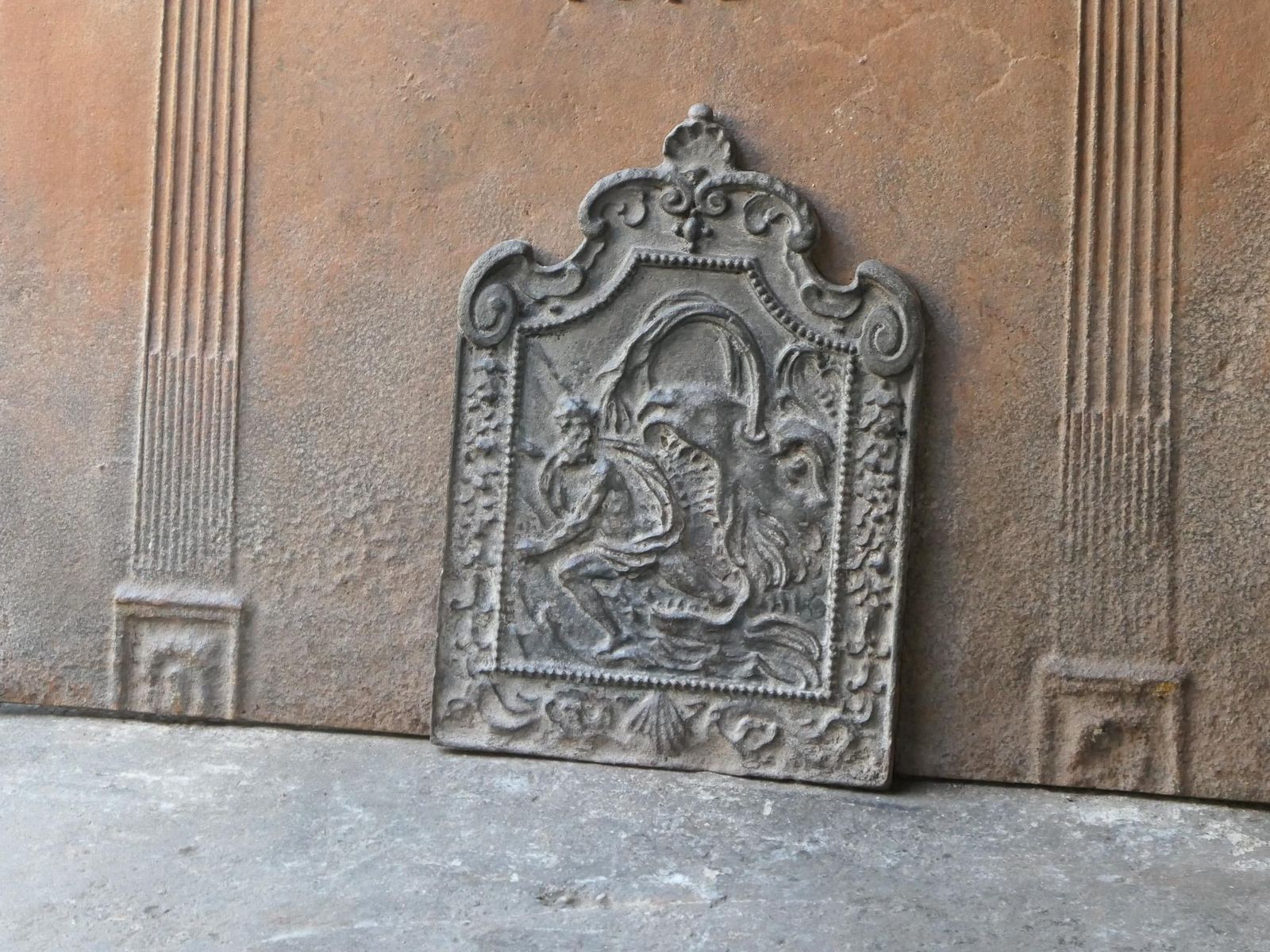 18th Century French Louis XV 'Scylla And Charybdis' Fireback / Backsplash photo 508.0