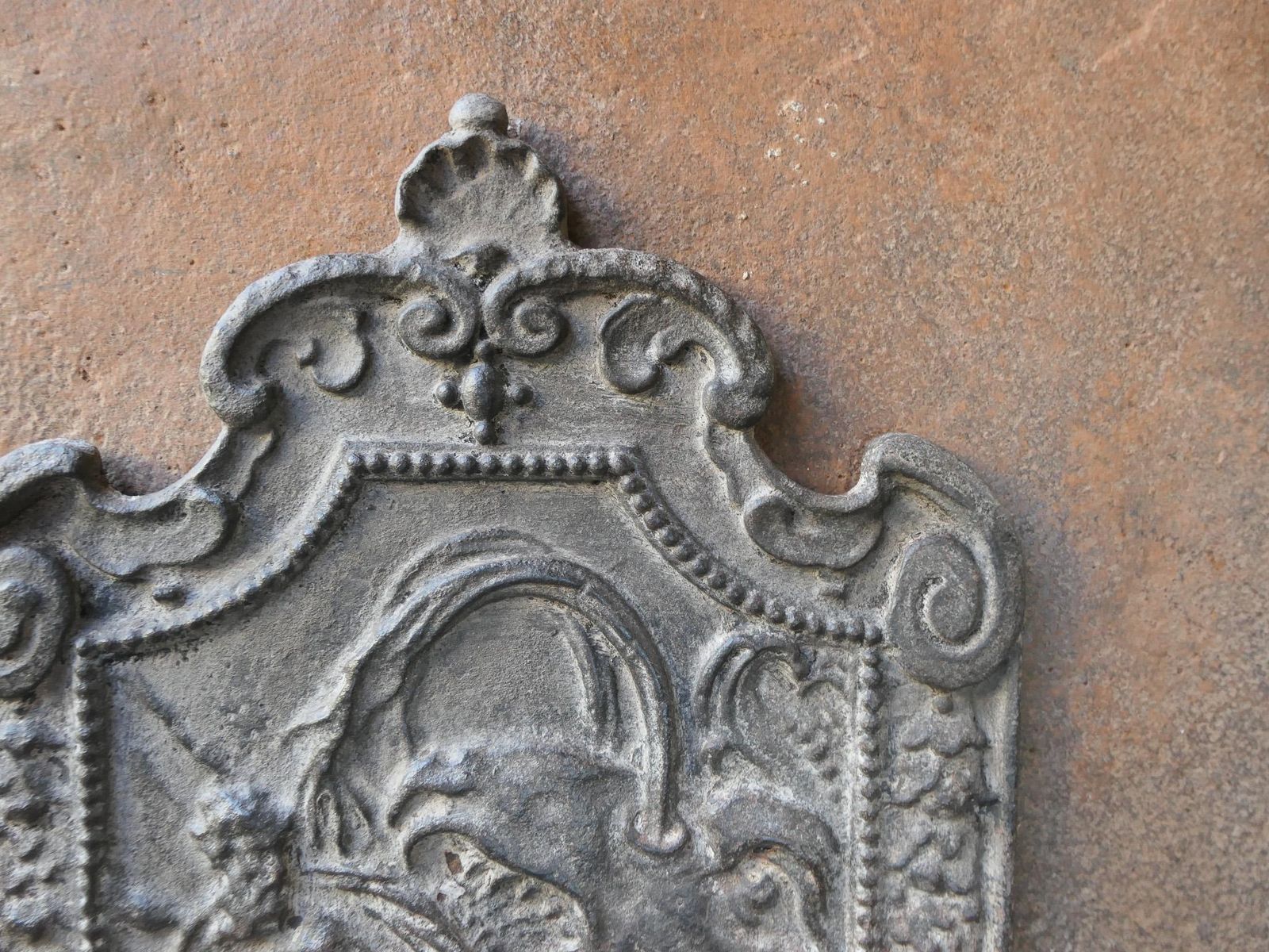 photo furniture 18th Century French Louis XV 'Scylla And Charybdis' Fireback / Backsplash