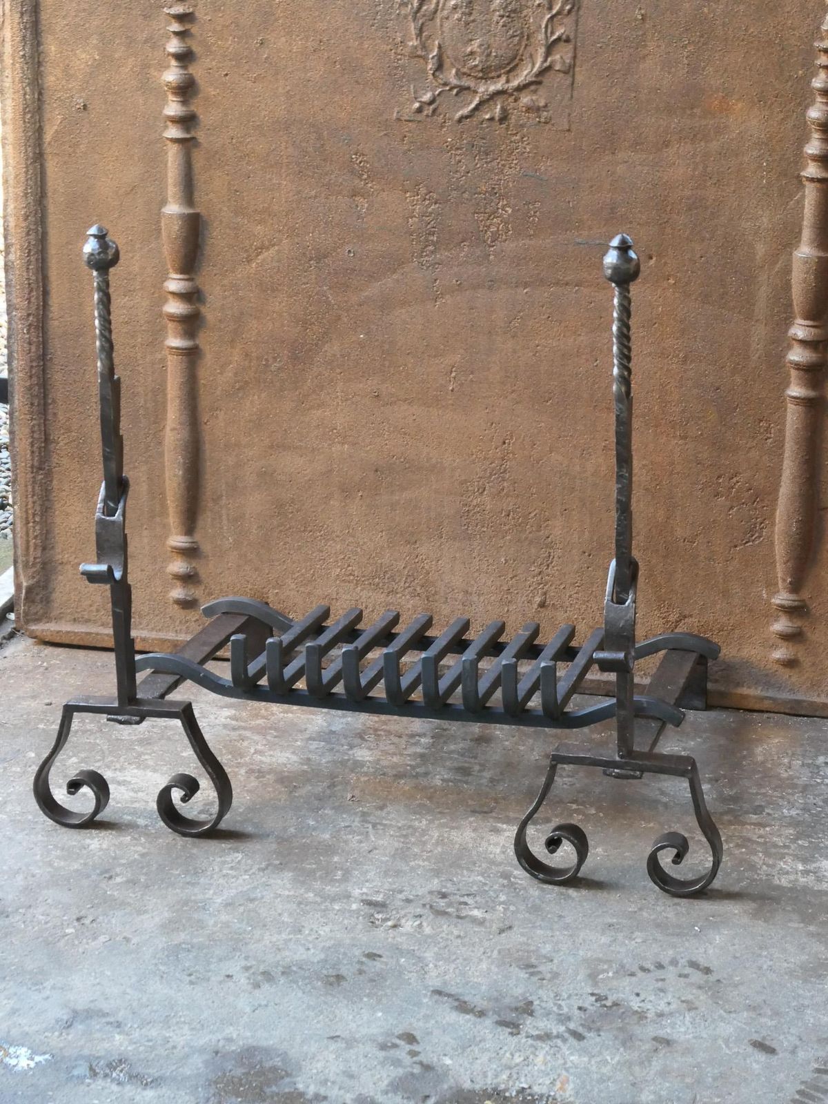 French Louis XV Period Fireplace Grate Or Fire Basket, 18th Century photo vinterior