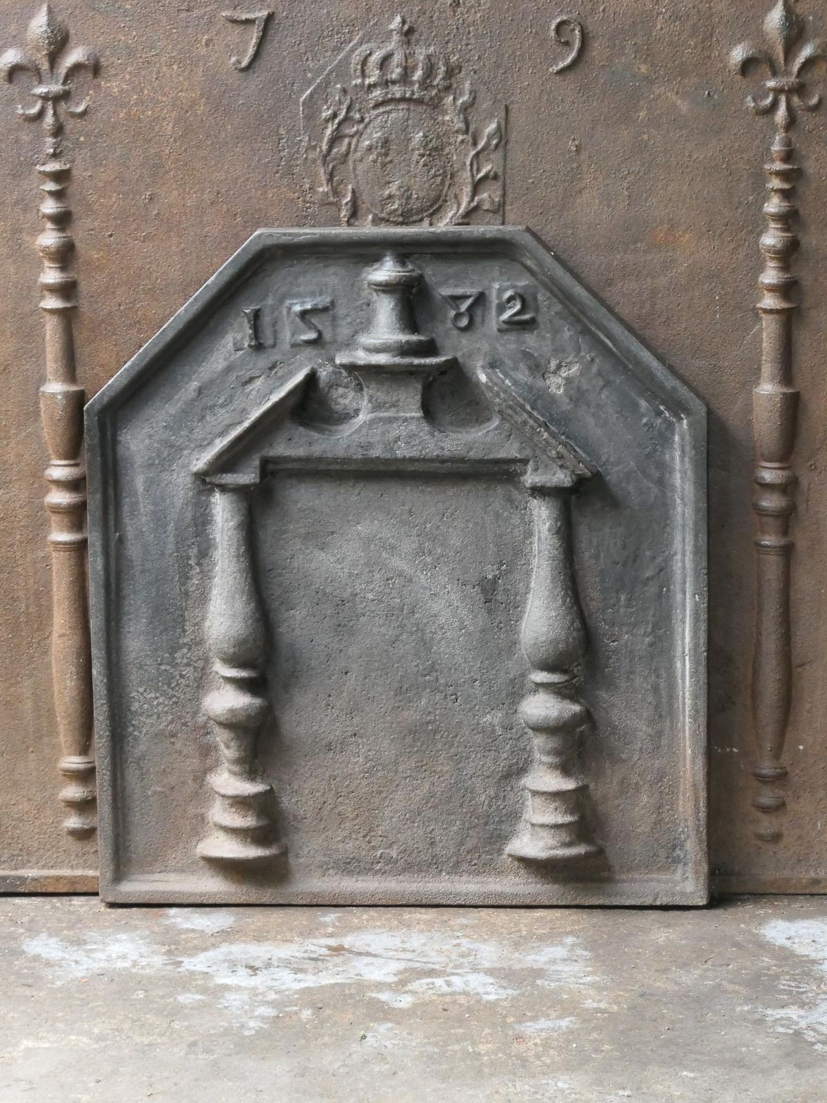French Louis XIV Style 'Coat Of Arms' Fireback / Backsplash, 20th Century photo furniture