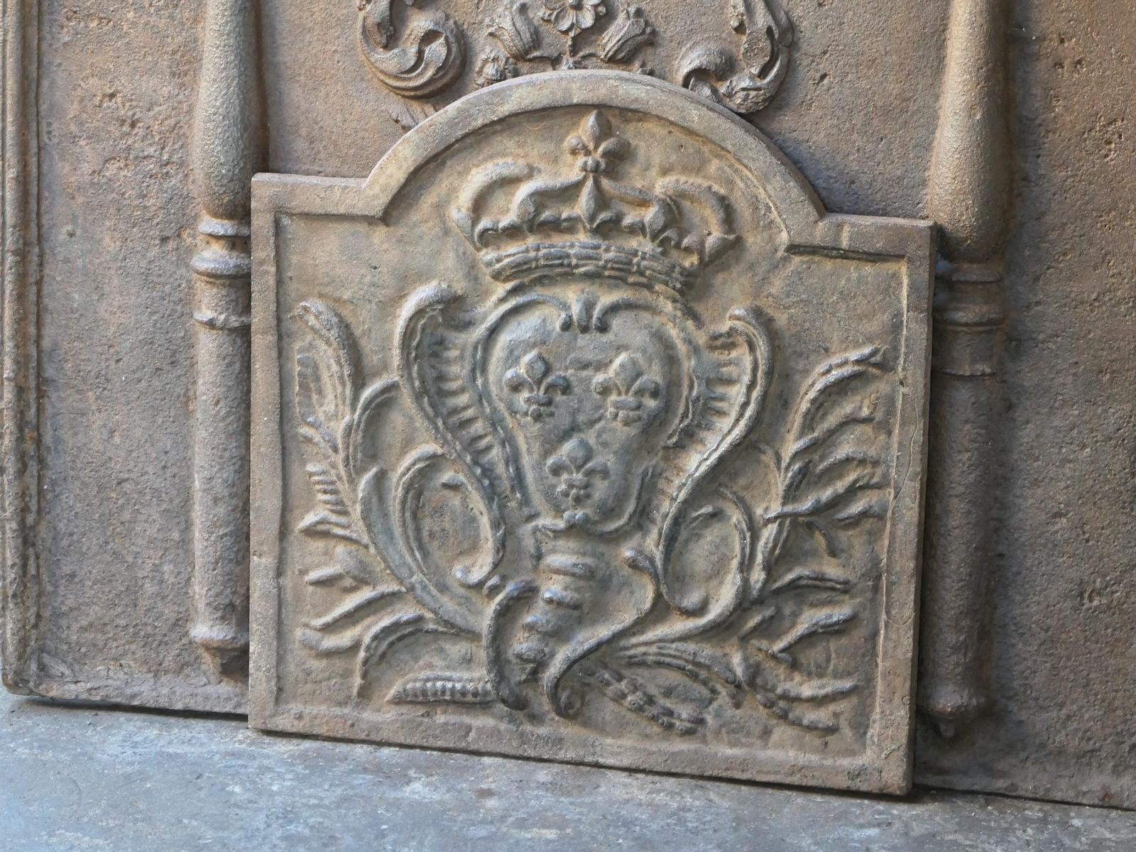 18th Century French Louis XV 'Arms Of France' Fireback / Backsplash photo for sale