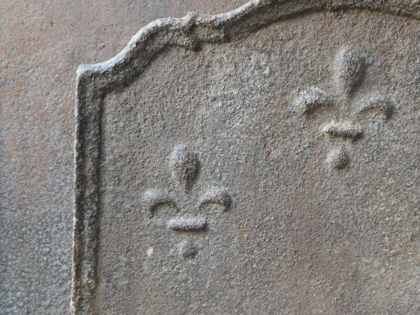 Home Fixtures Antique French Louis XIV 'Fleur De Lys' Fireback / Backsplash, 17th Century photo