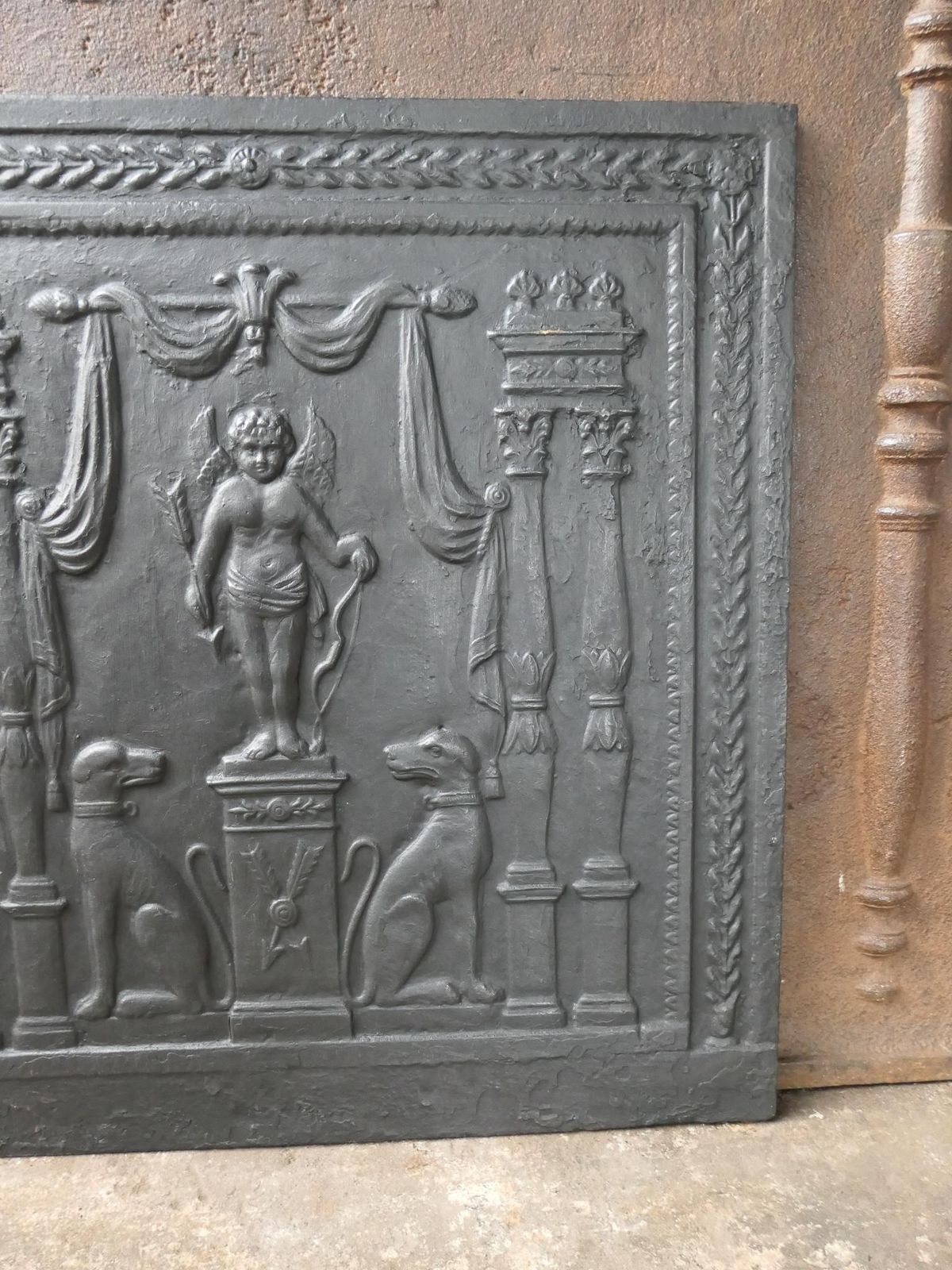 Antique French 'Cupid' Fireback / Backsplash, 18th 19th Century photo vinterior