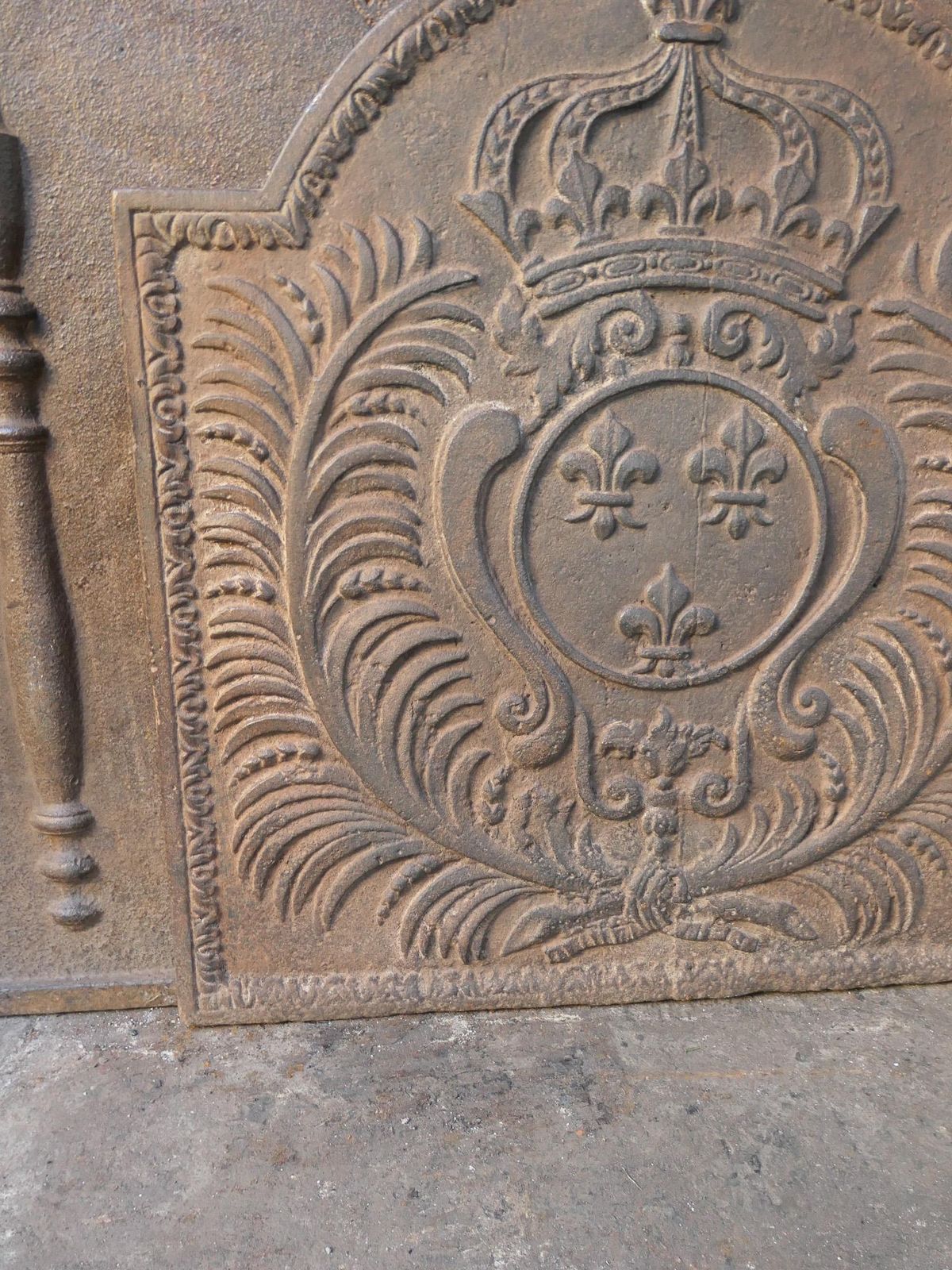 photo for sale 18th Century French Louis XV 'Arms Of France' Fireback / Backsplash