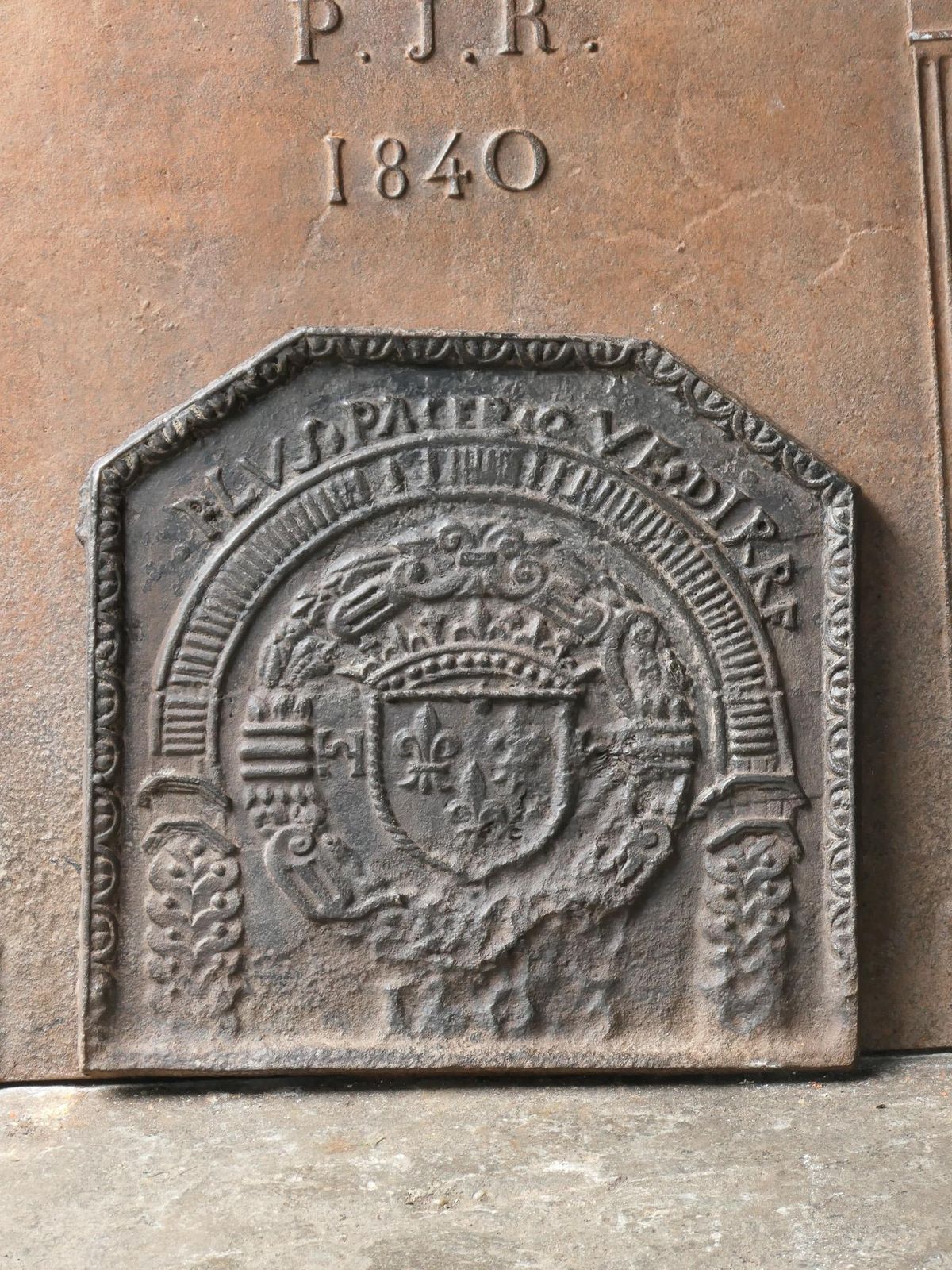 17th Century French Louis XIV 'Arms Of France' Fireback / Backsplash photo Home Fixtures