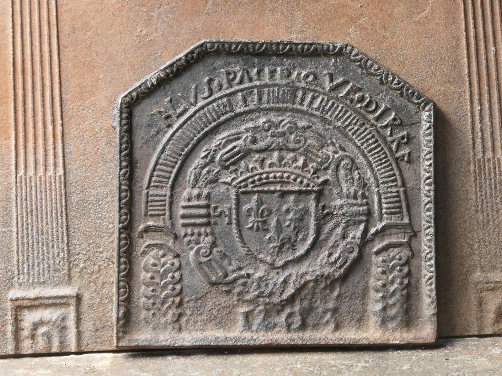 17th Century French Louis XIV 'Arms Of France' Fireback / Backsplash photo 746.0
