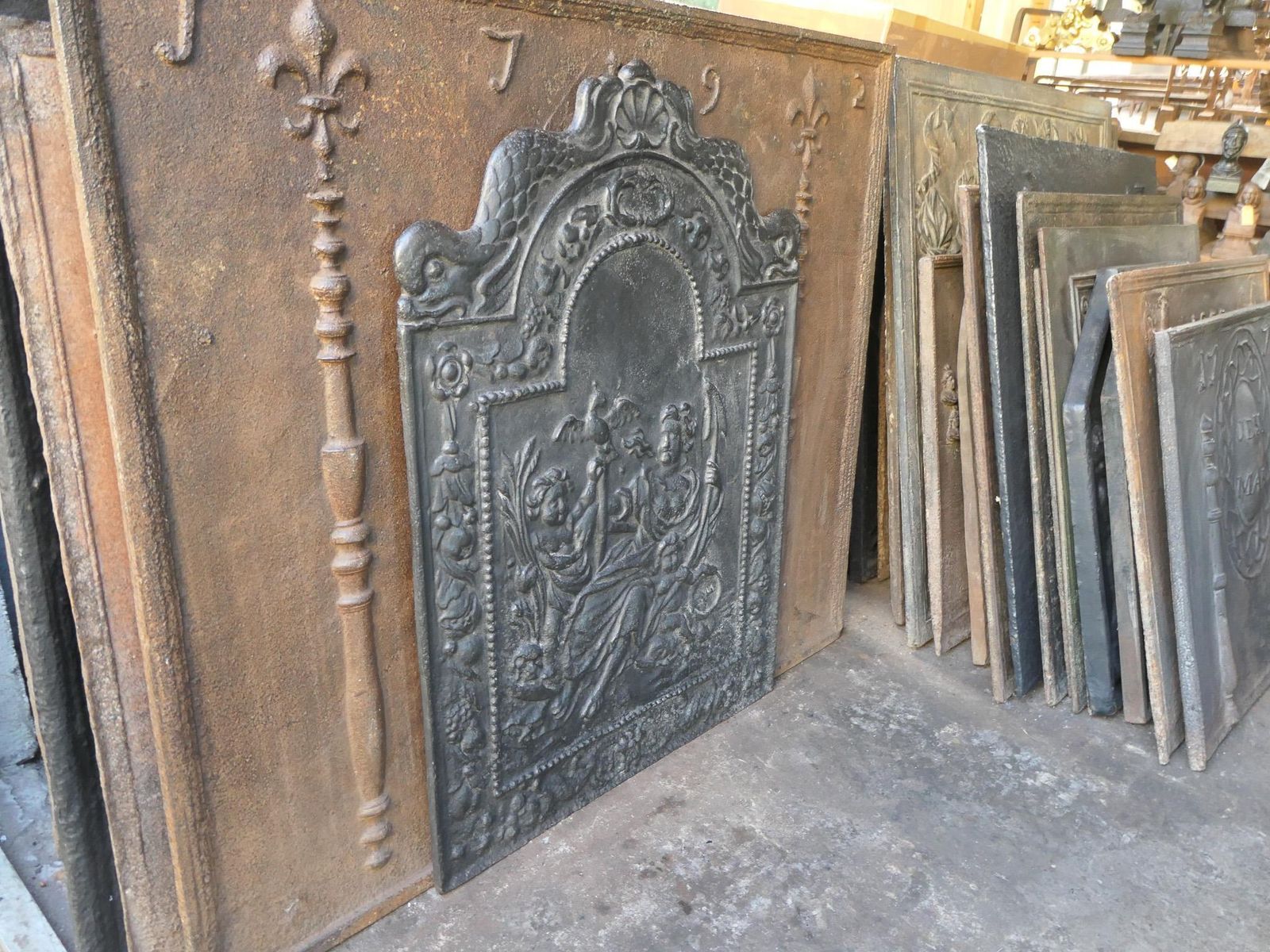 photo vinterior Antique Dutch Louis XIV 'The Hope' Fireback / Backsplash, 17th   18th Century