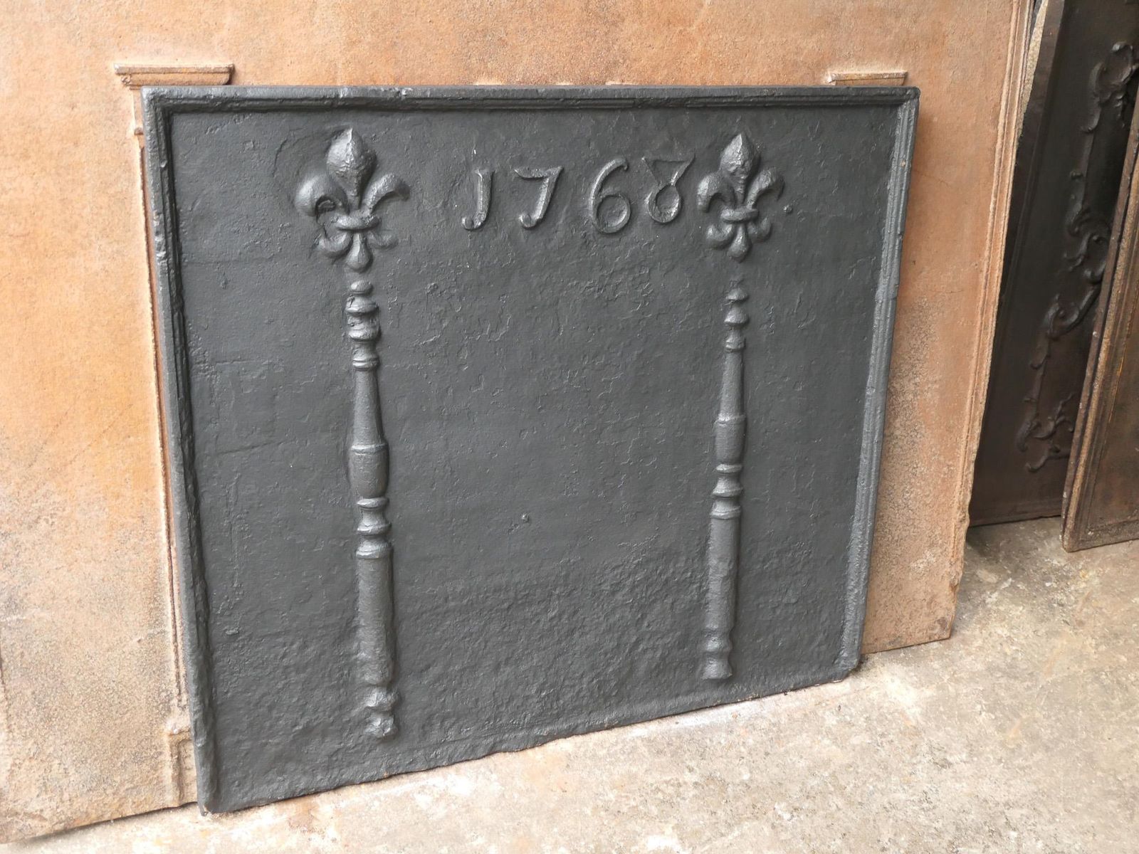 18th C. French Louis XV Fireback / Backsplash With Pillars And Fleurs De Lys photo vintage
