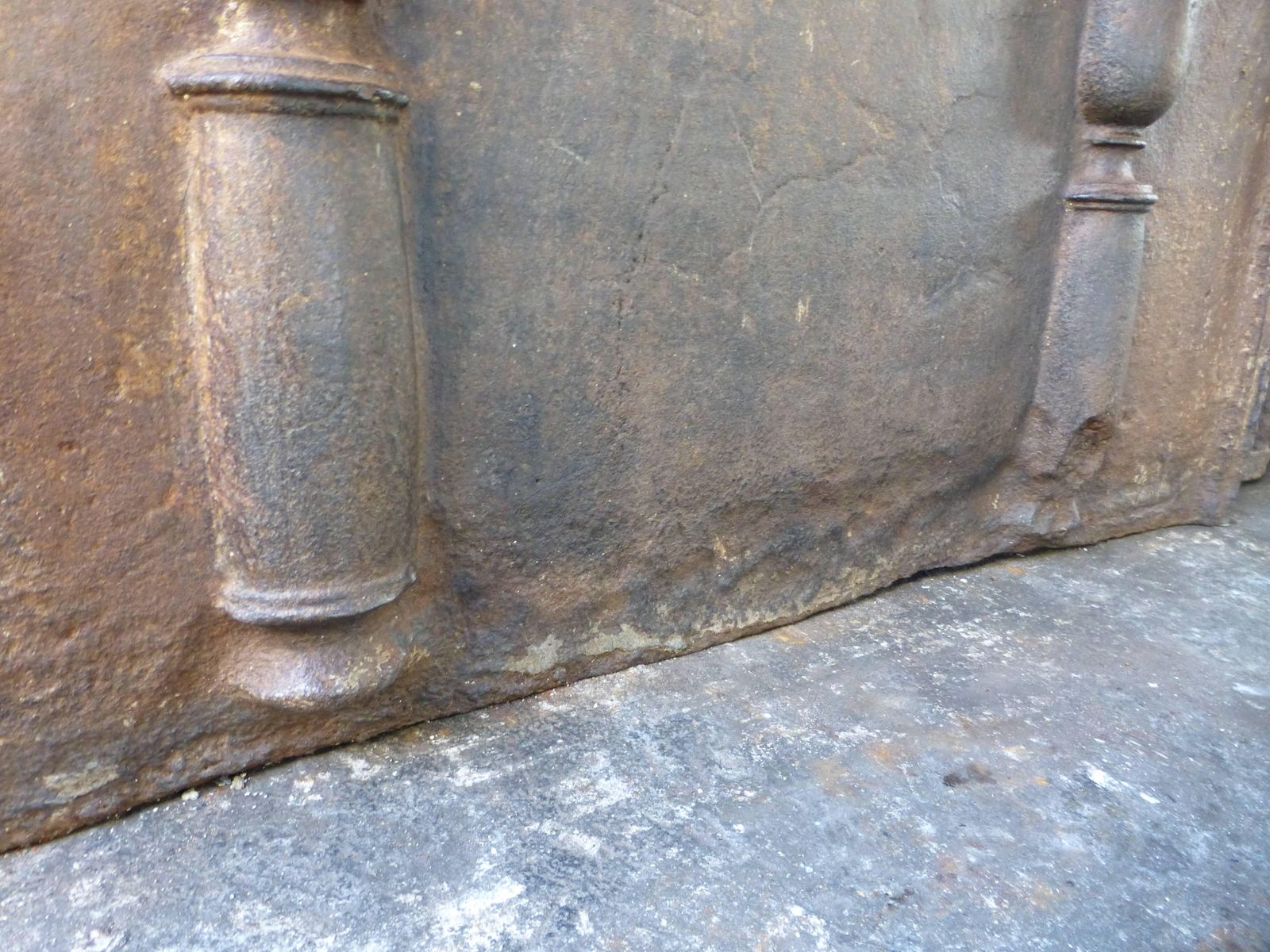 18th Century Pillars With Saint Andrew's Cross Fireback / Backsplash photo vinterior