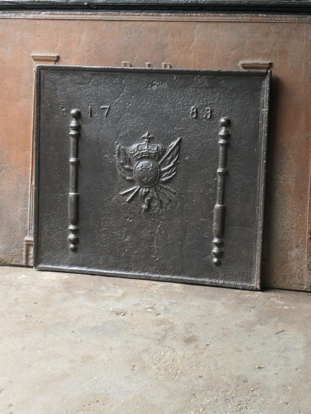 18th Century French Louis XV 'Arms Of France' Fireback / Backsplash photo Home Fixtures