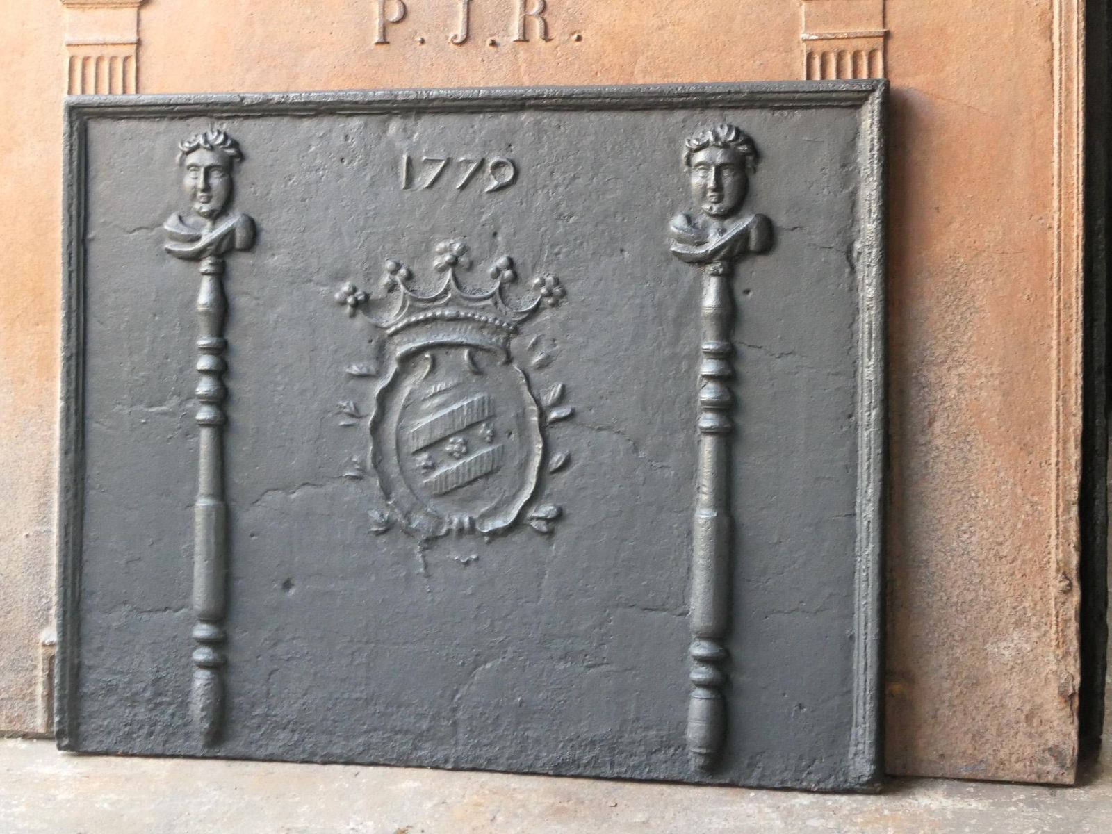18th Century French Louis XV 'Coat Of Arms' Fireback / Backsplash, Dated 1779 photo buy