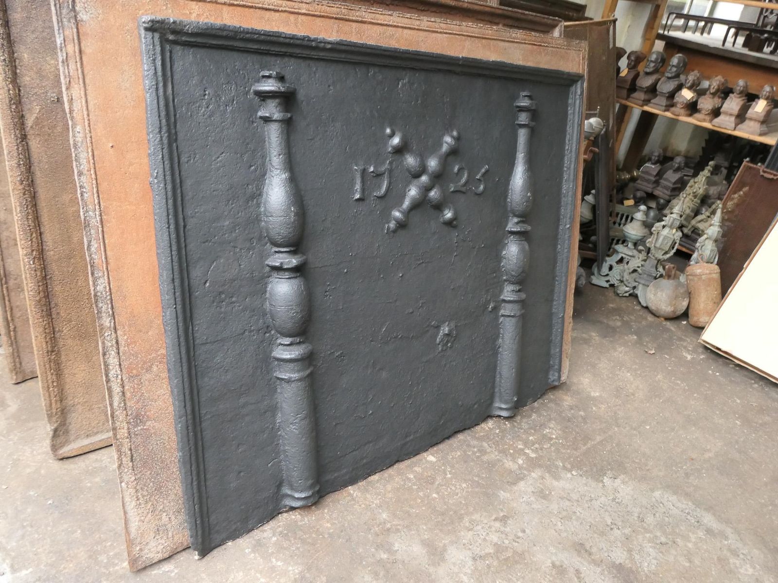 photo furniture Antique Louis XIV 'Pillars With Saint Andrew's Cross' Fireback / Backsplash