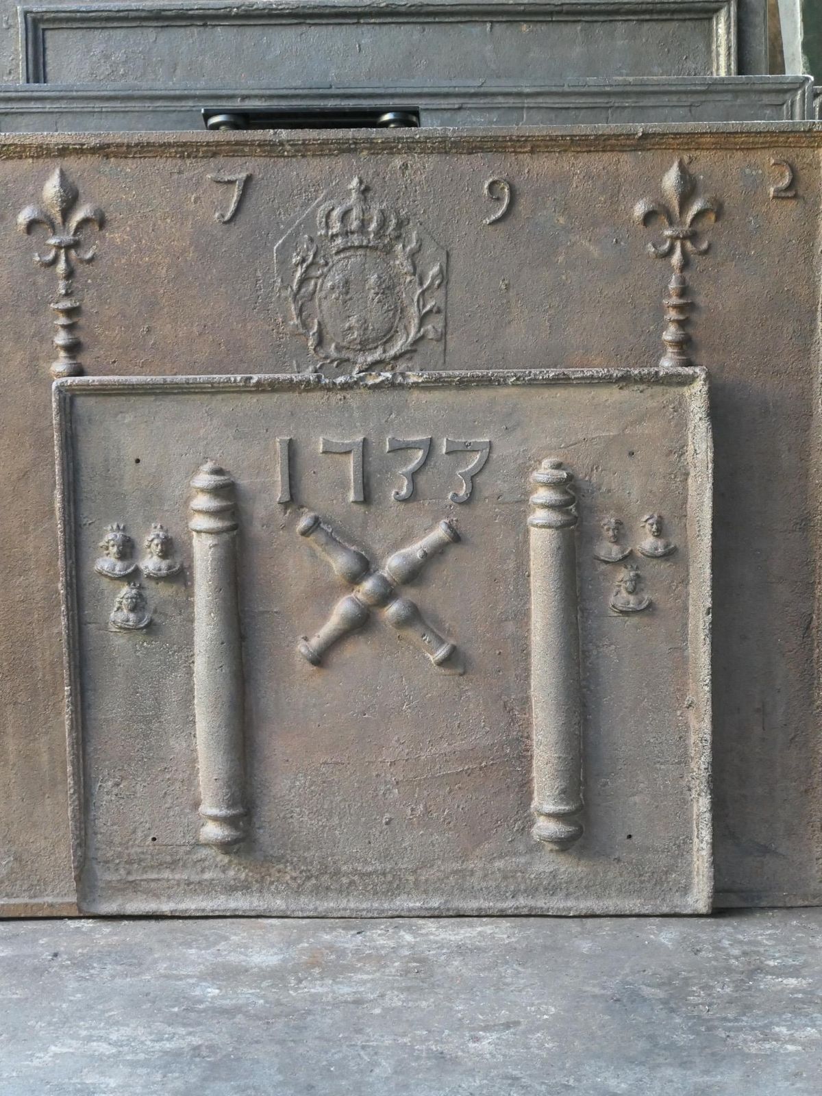 18th C. Louis XIV 'Pillars With Saint Andrew's Cross' Fireback / Backsplash photo for sale