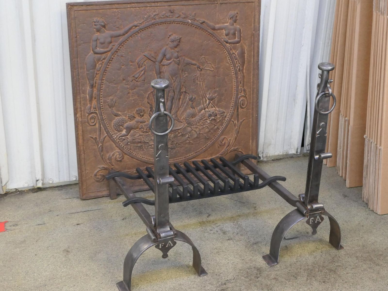 Large French Louis XV Period Fireplace Grate Or Fire Basket, 18th Century photo vinterior