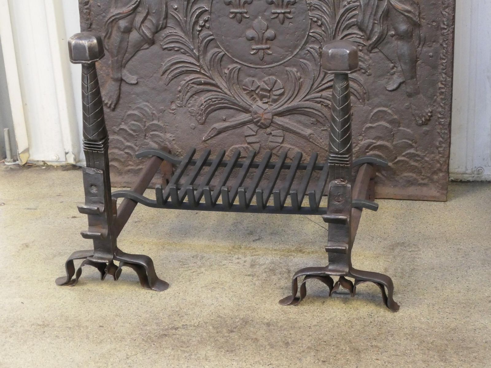 French Louis XIII Period Fireplace Grate Or Fire Basket, 17th Century photo vinterior