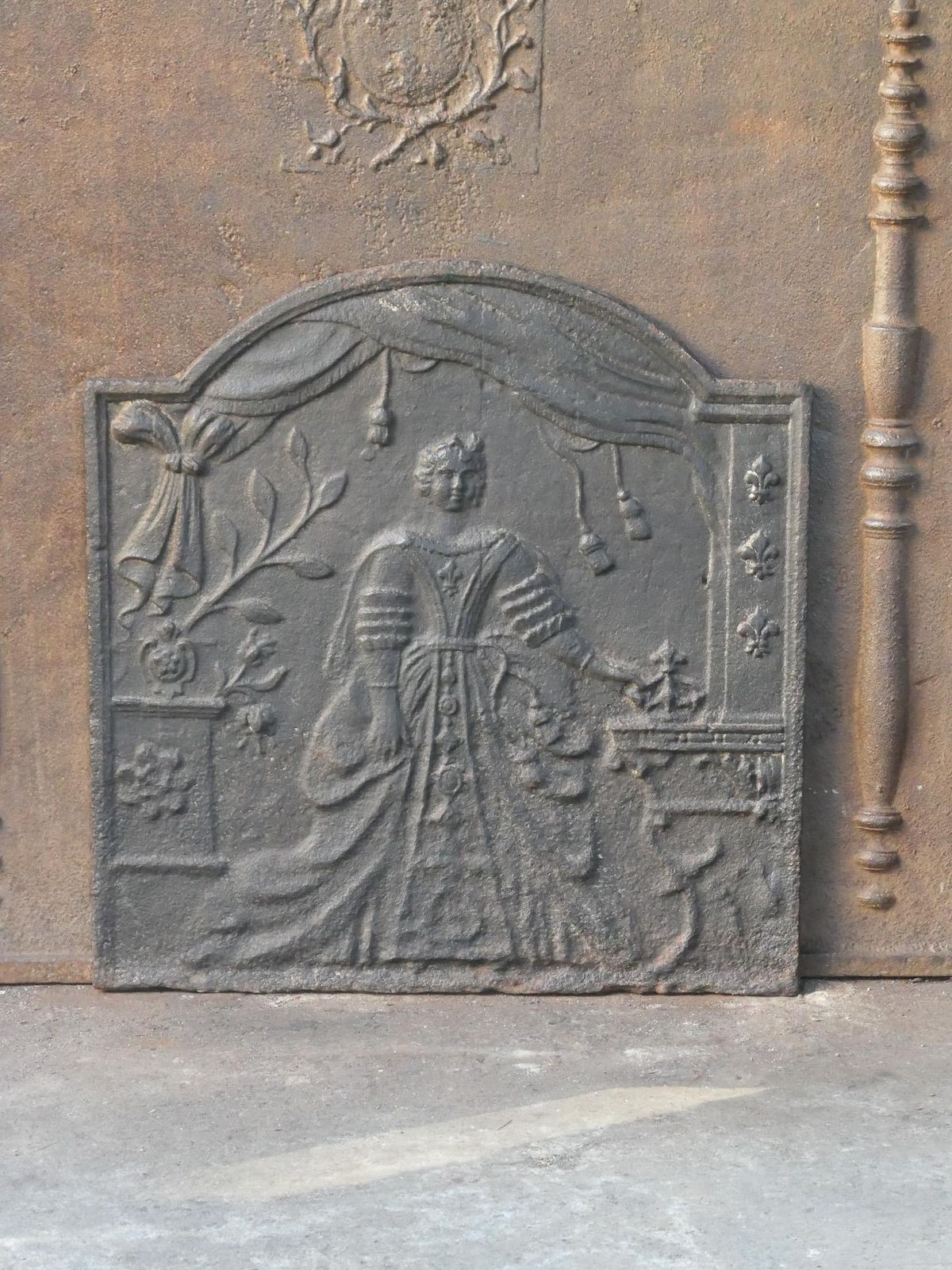 19th Century French 'Marie Leszczyńska' Fireback photo for sale