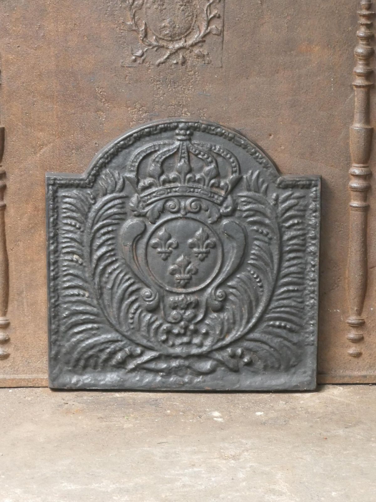 French Louis XV Style 'Arms Of France' Fireback / Backsplash photo furniture