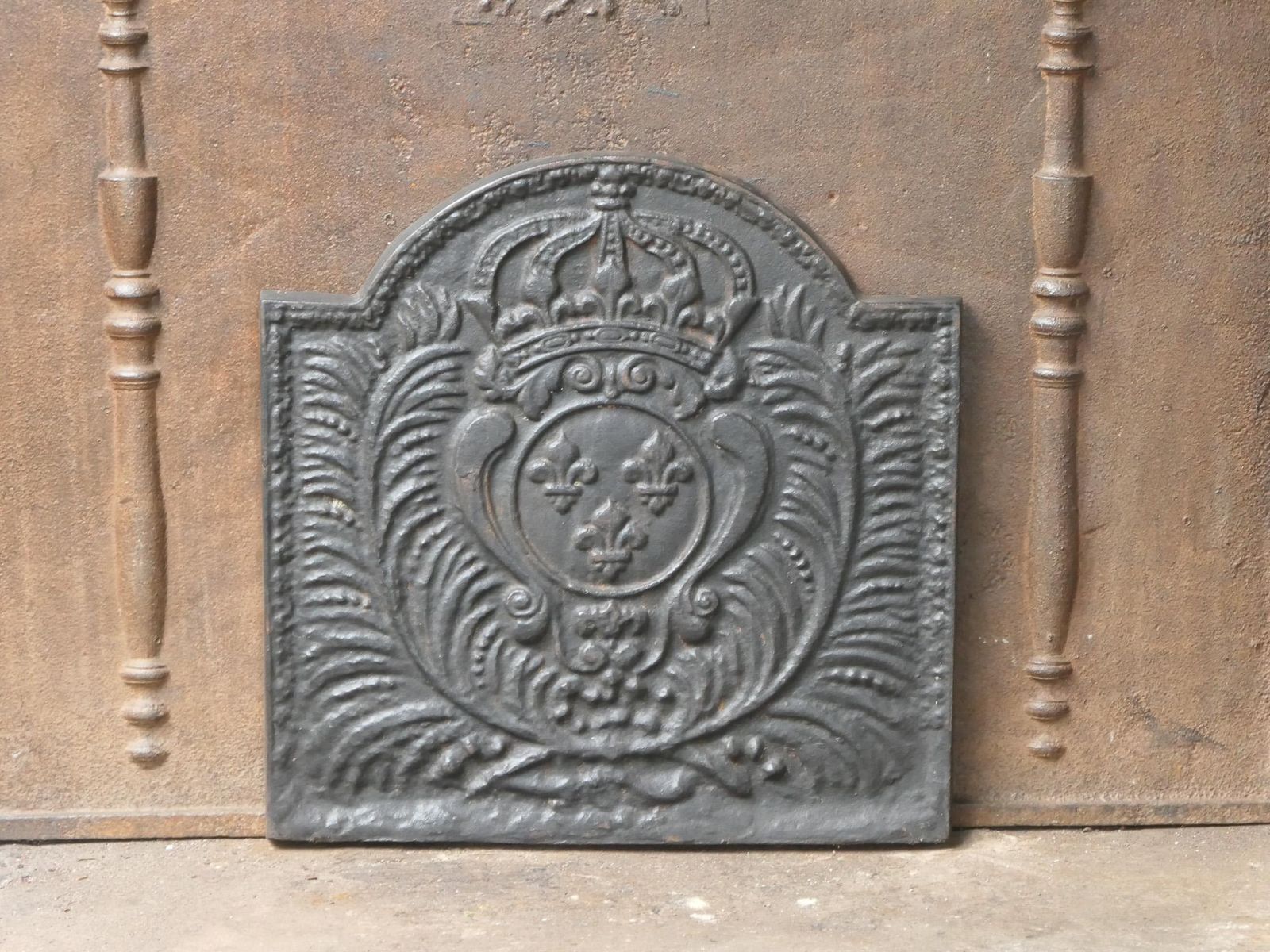 French Louis XV Style 'Arms Of France' Fireback / Backsplash photo Home Fixtures