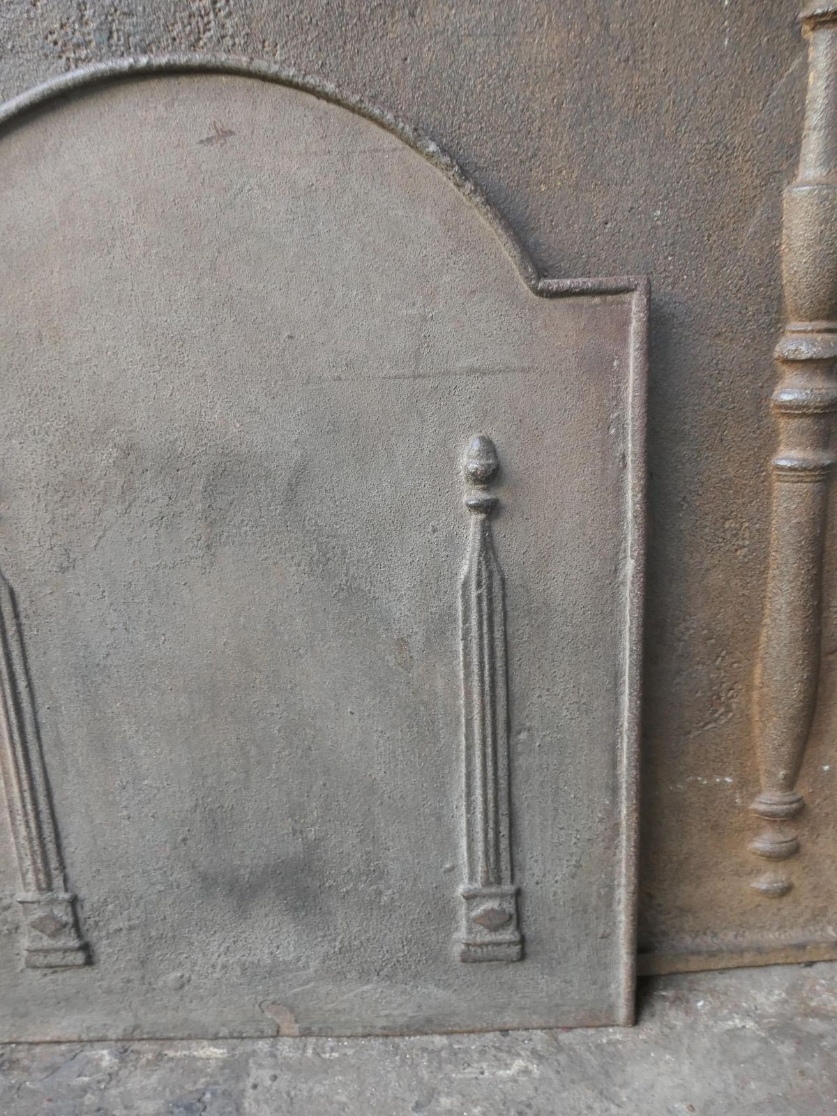 photo furniture Antique French 'Pillars Of Freedom' Fireback / Backsplash, 18th   19th C.