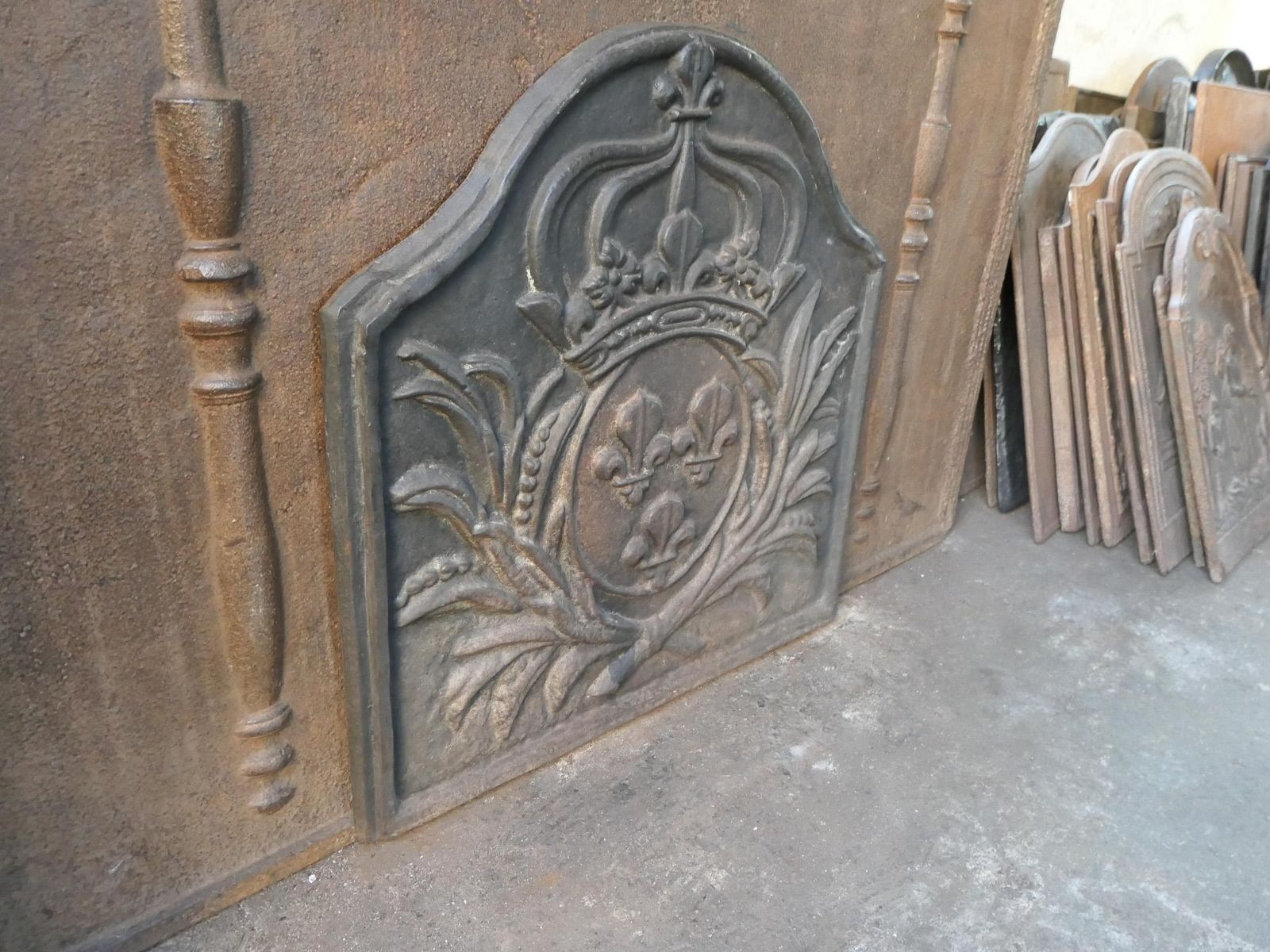 Home Fixtures French Napoleon III Style 'Arms Of France' Fireback / Backsplash, 20th Century photo