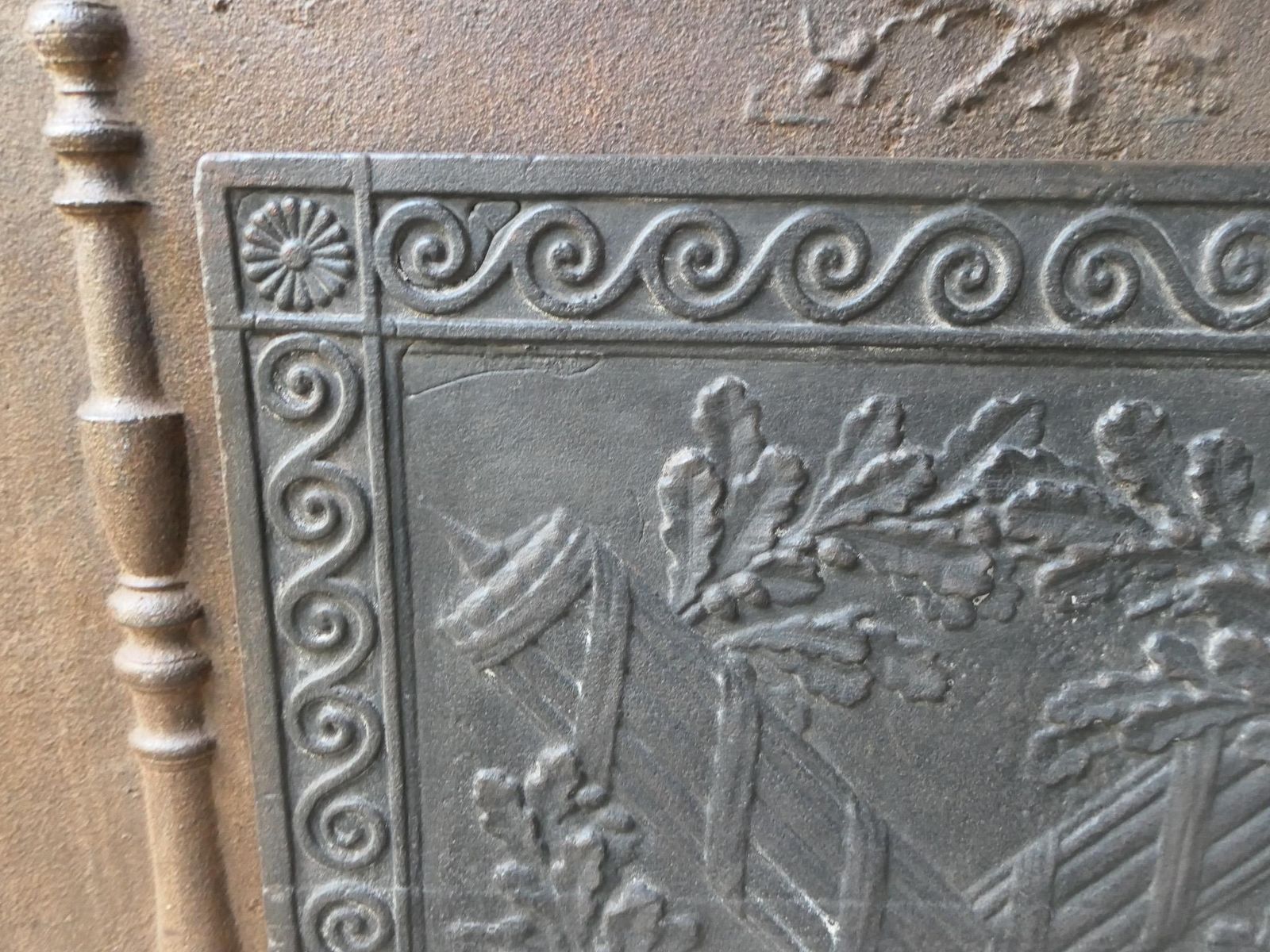French Neoclassical 'Fasces' Fireback / Backsplash, 18th 19th Century photo vinterior