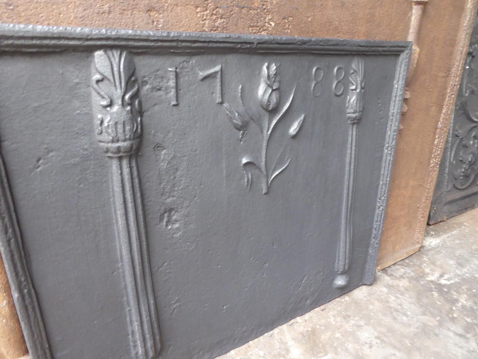 18th Century French 'Pillars With Decoration' Fireback / Backsplash photo vinterior