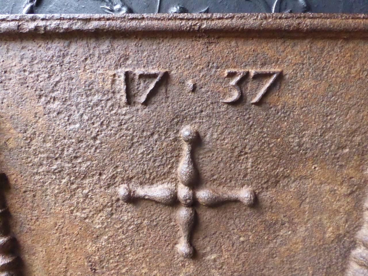 18th Century French 'Pillars Of Hercules' Fireback / Backsplash photo 764.0