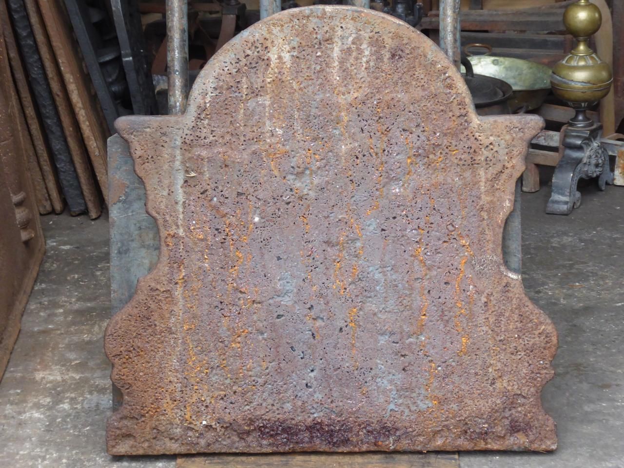 photo for sale French Renaissance Style 'Coat Of Arms' Fireback / Backsplash