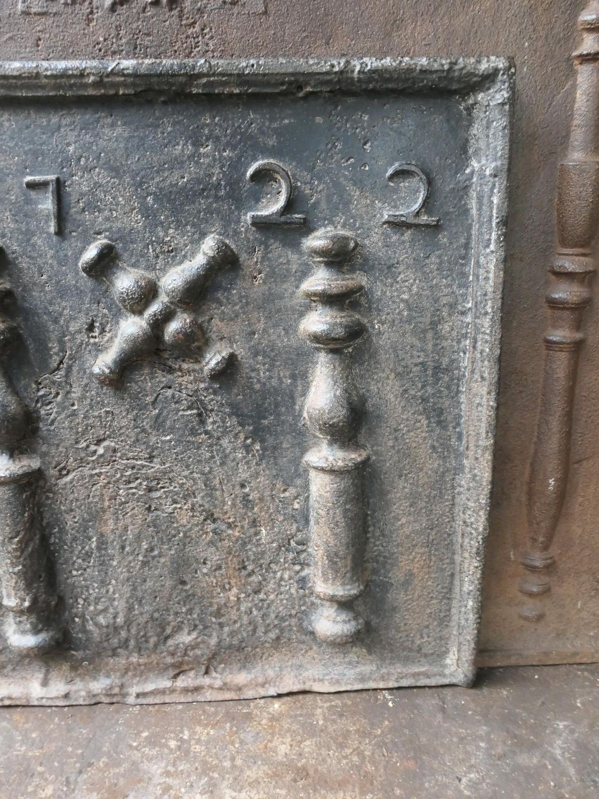 photo for sale 18th C. Louis XIV 'Pillars With Saint Andrew's Cross' Fireback / Backsplash