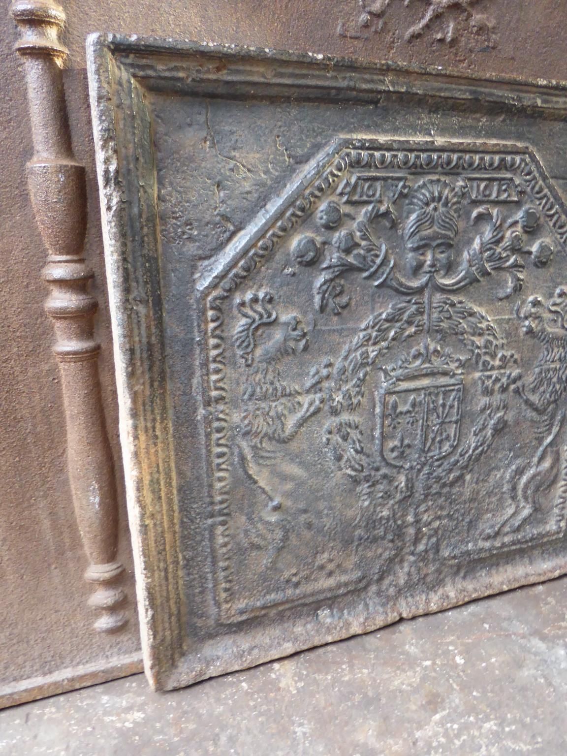Antique French 'Arms Of France And Navarre' Fireback / Backsplash, 17th Century photo vintage