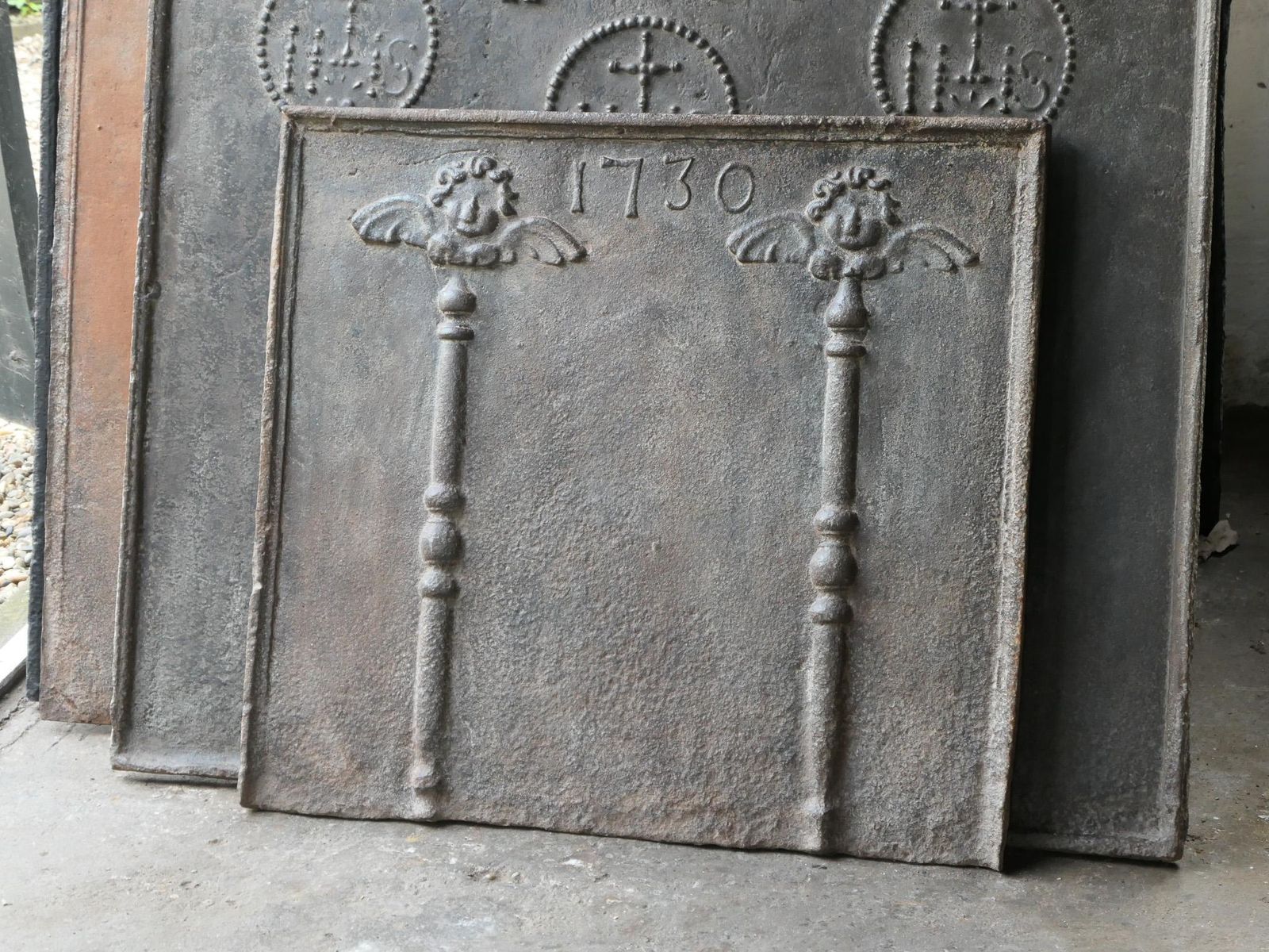 French Louis XV Fireback / Backsplash With Pillars Of Hercules, 18th Century photo for sale