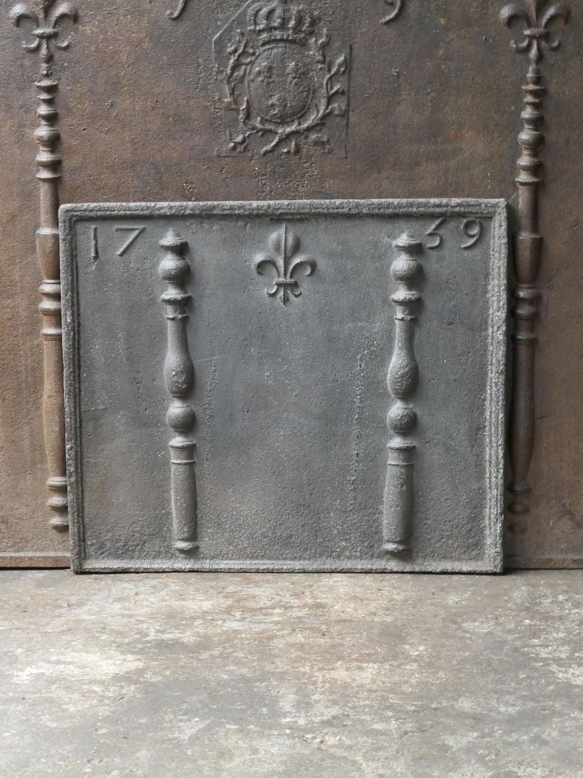 18th C. French Louis XV Fireback / Backsplash With Pillars And Fleur De Lys photo furniture