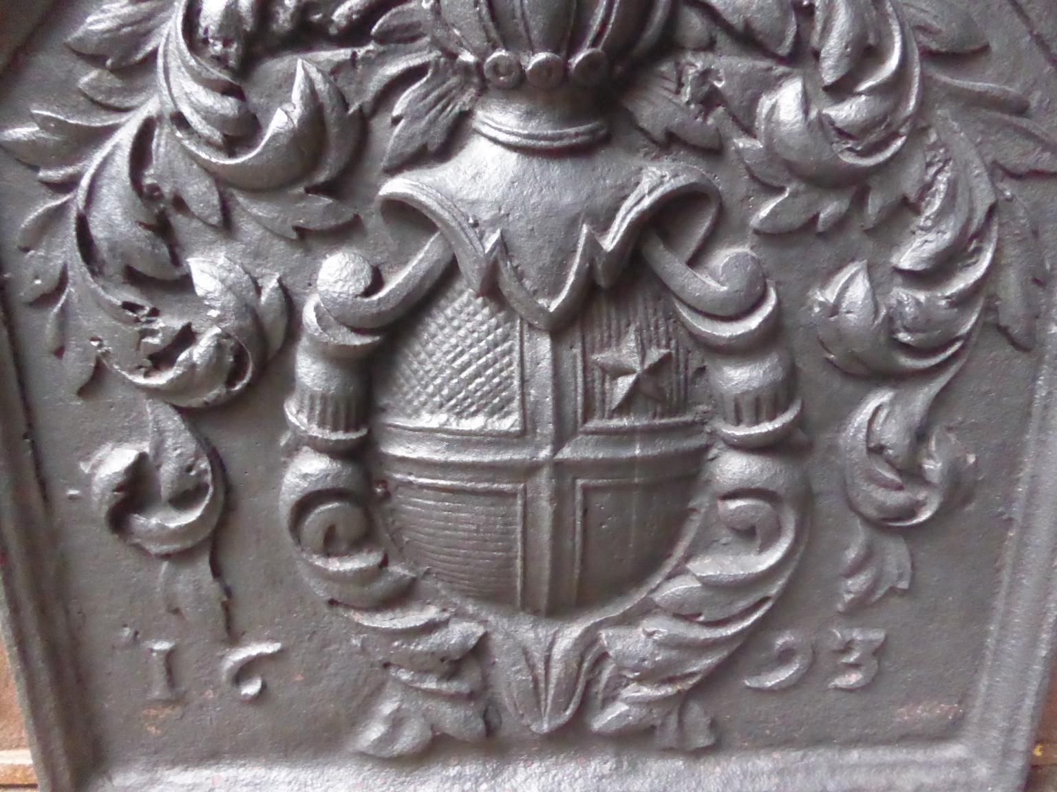 French Louis XIV 'Coat Of Arms' Fireback / Backsplash, 17th Century photo 1600.0