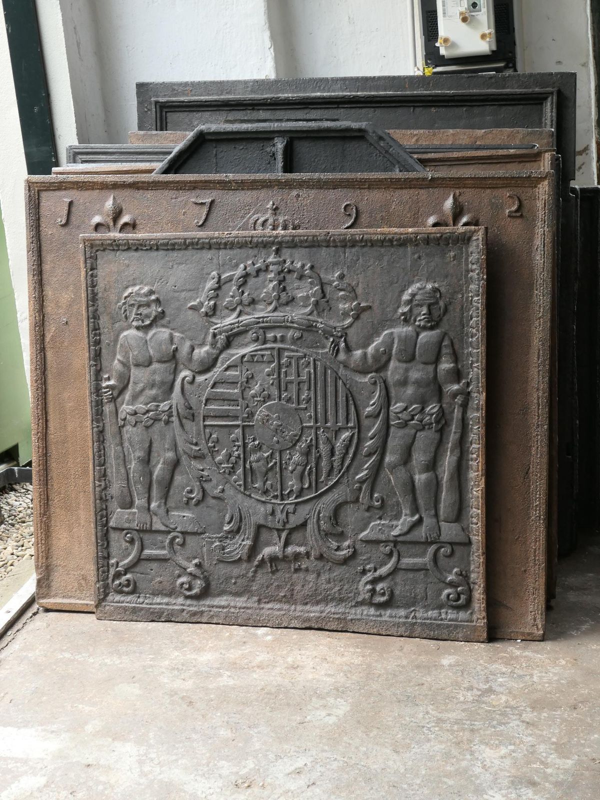 17th Century French 'Arms Of Lorraine' Fireback / Backsplash photo 1600.0
