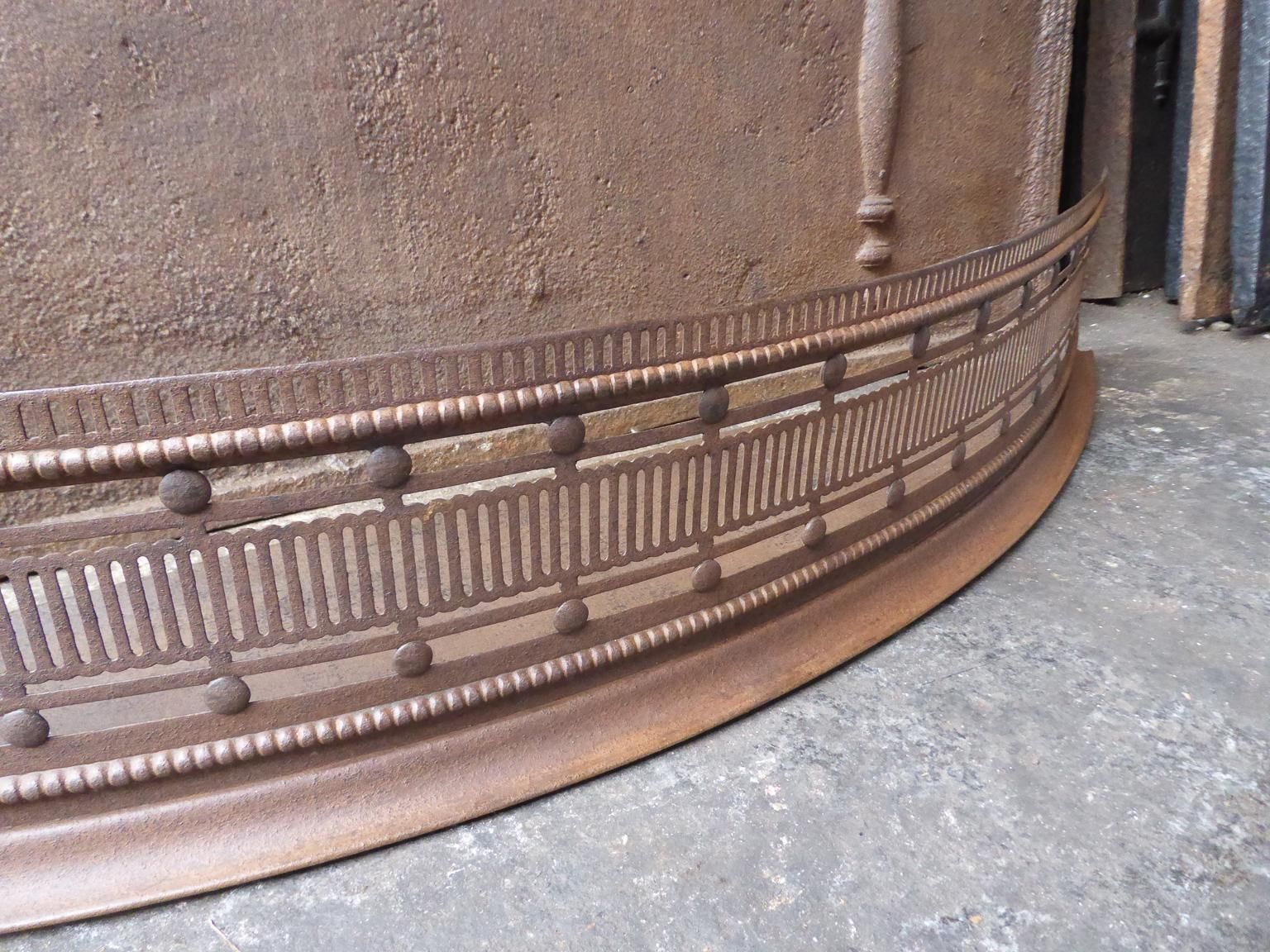 19th Century English Victorian Fireplace Fender Or Fire Fender photo 322.0
