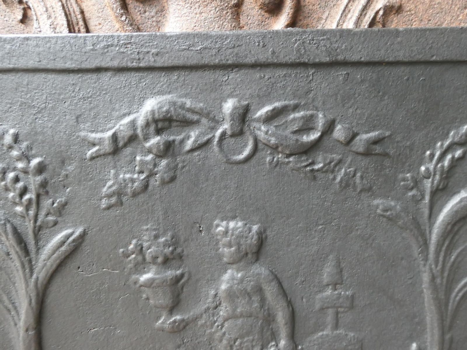 Early 19th Century French 'Gardening' Fireback / Backsplash photo vinterior