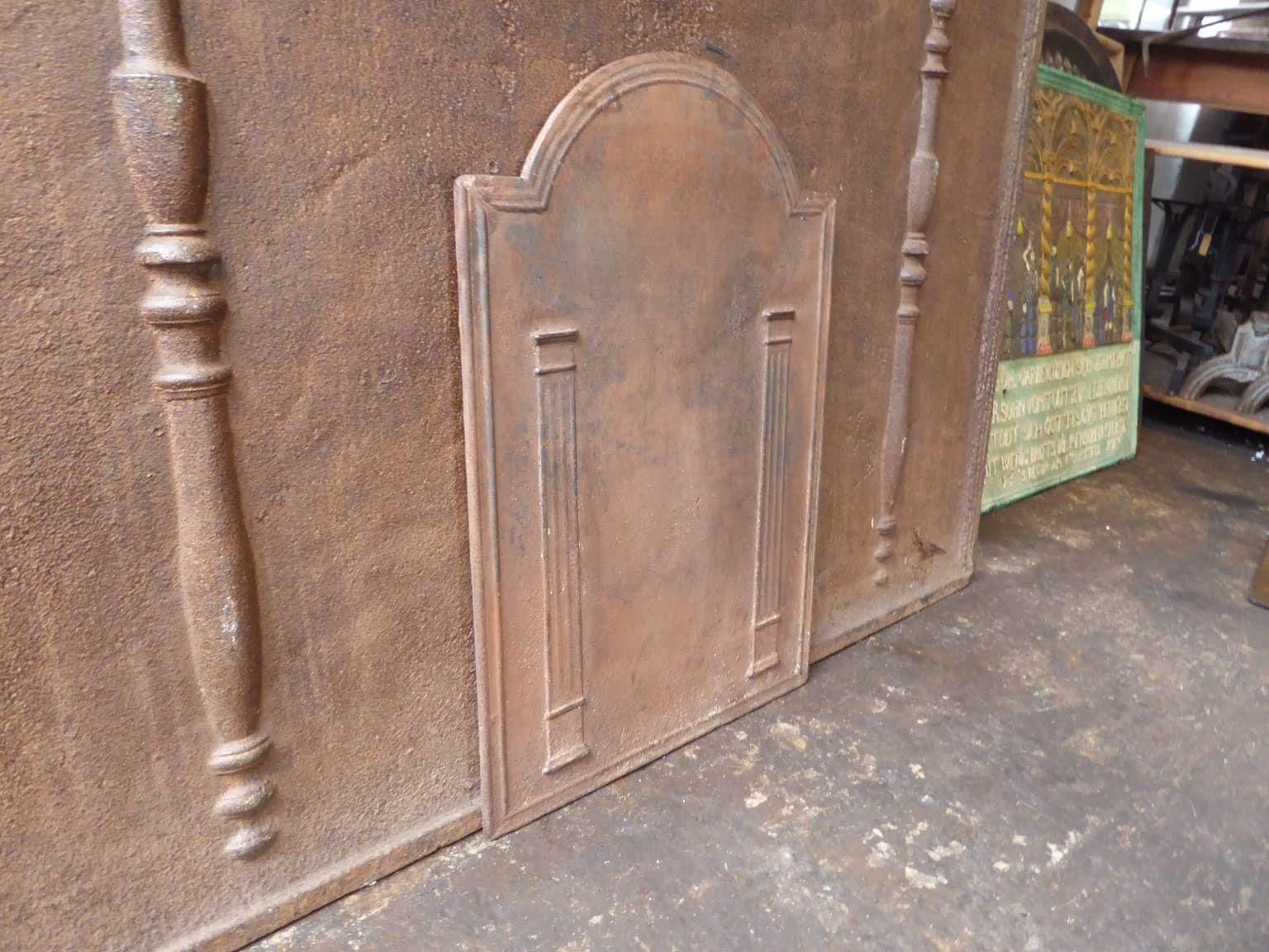 French Neoclassical Period Fireback / Backsplash, Early 19th Century photo vinterior