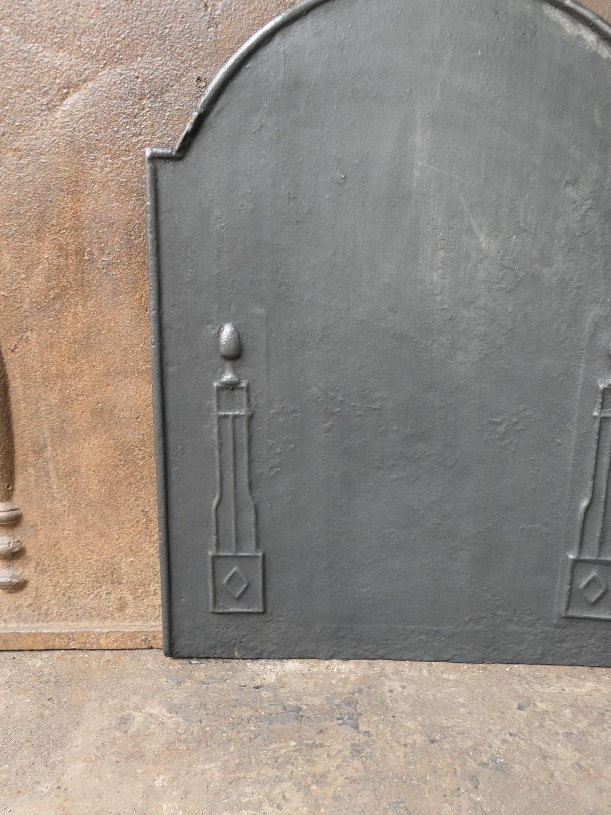 photo furniture Antique French 'Pillars Of Freedom' Fireback / Backsplash, 18th   19th C.
